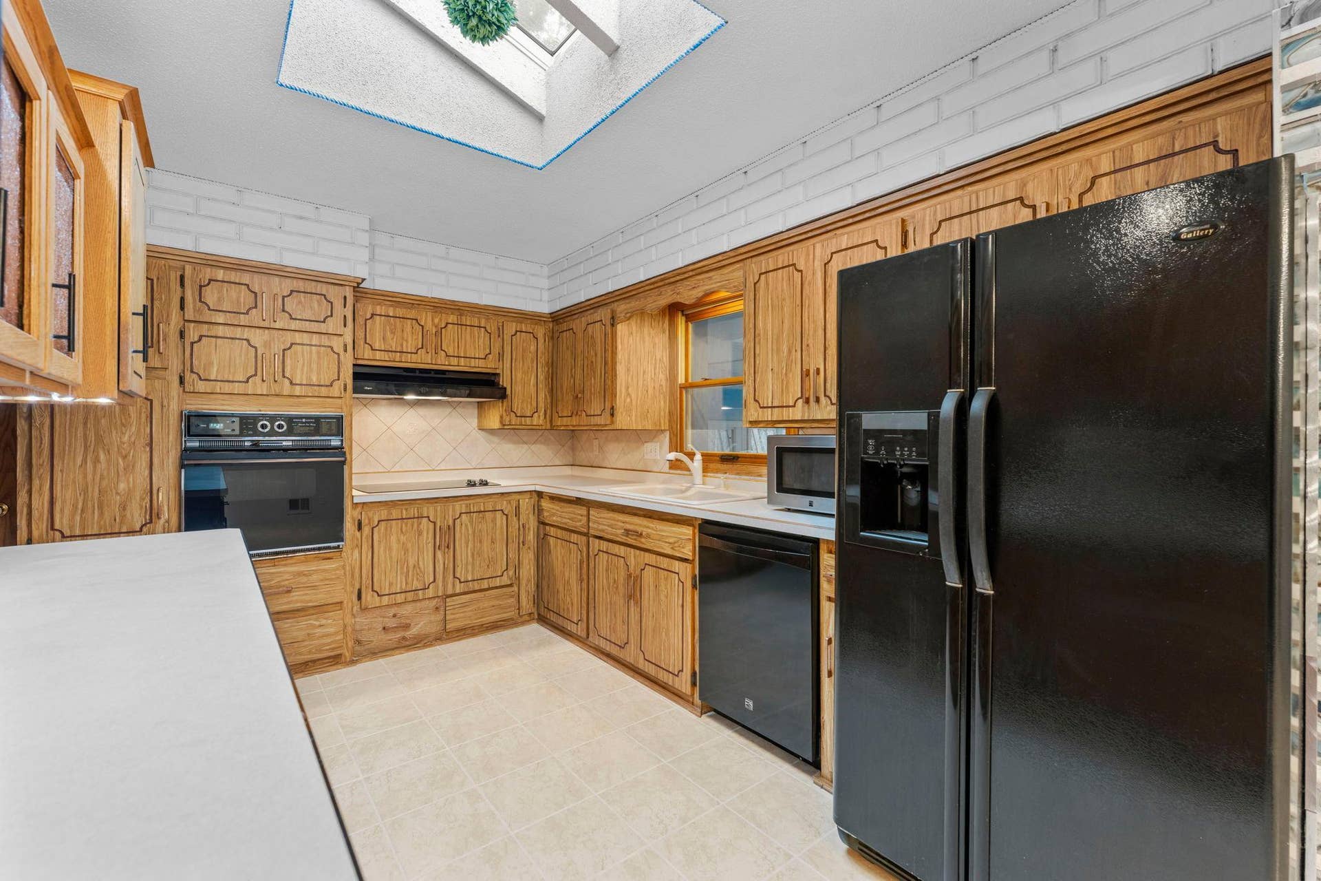 3907 Lakewood Avenue, White Bear Lake, MN 55110 19-web-or-mls-3907 Lakewood Ave-96.jpg