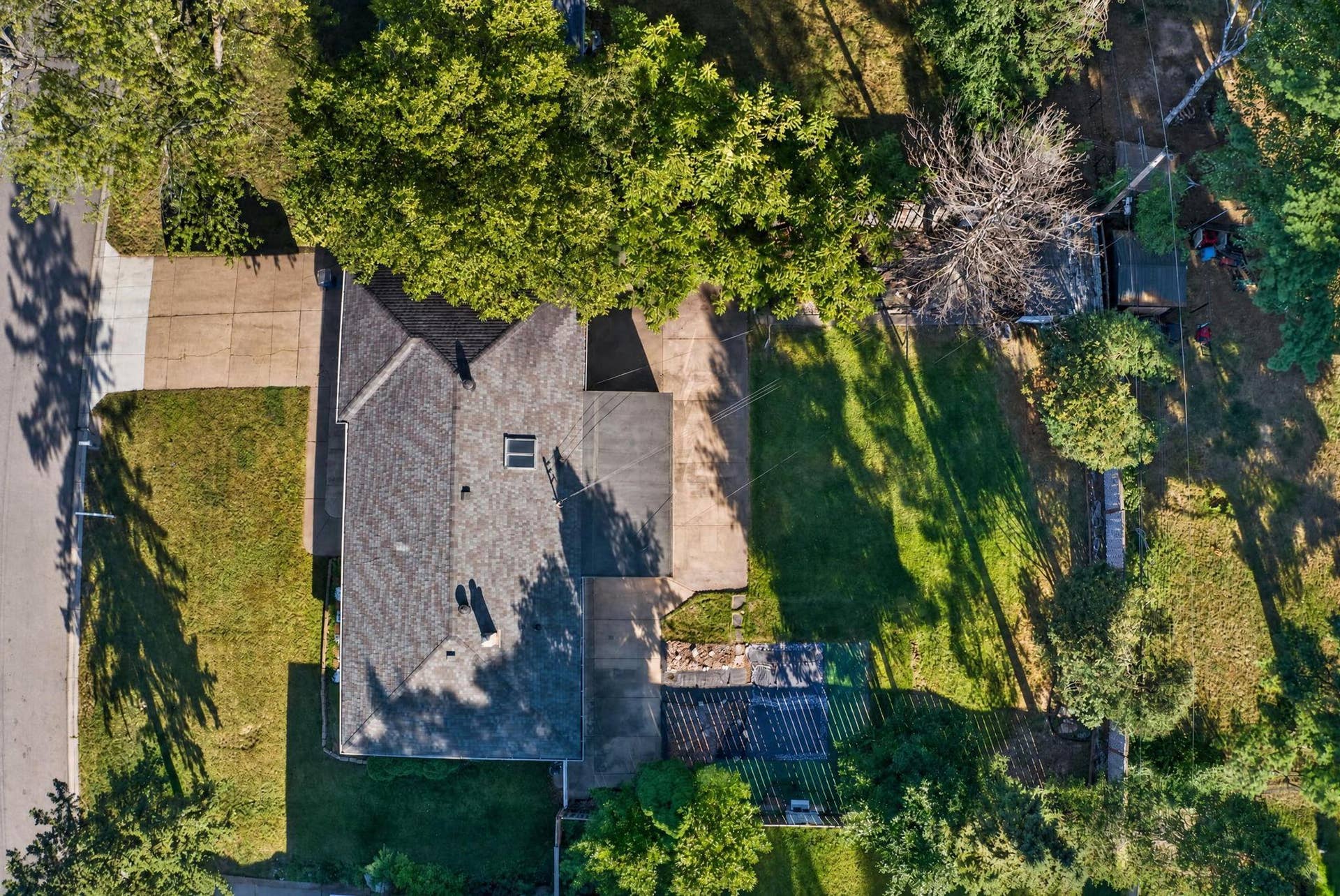 3907 Lakewood Avenue, White Bear Lake, MN 55110 60-web-or-mls-DJI_0595.jpg