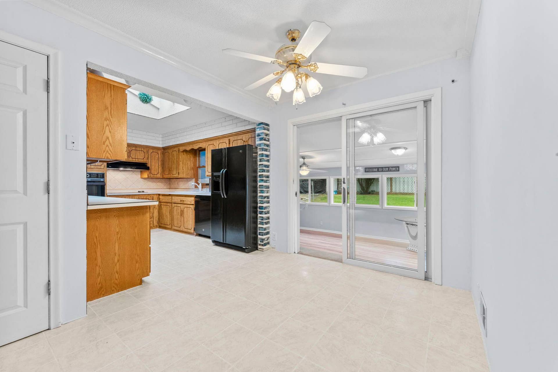 3907 Lakewood Avenue, White Bear Lake, MN 55110 12-web-or-mls-3907 Lakewood Ave-54.jpg