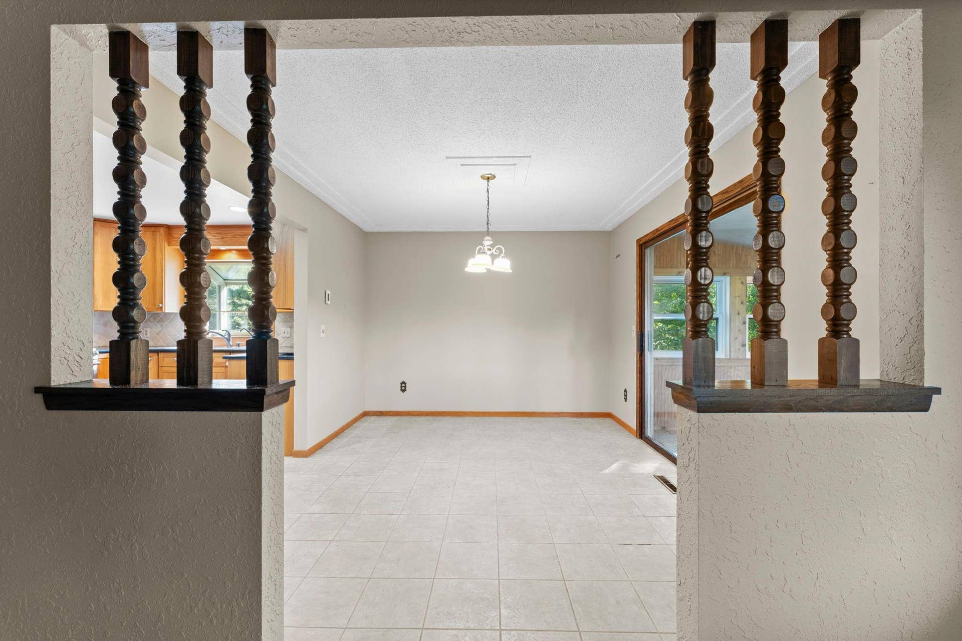 8989 Lake Jane Trail N, Lake Elmo, MN 55042 8989 Lake Jane Trail N, Lake Elmo, MN 55042