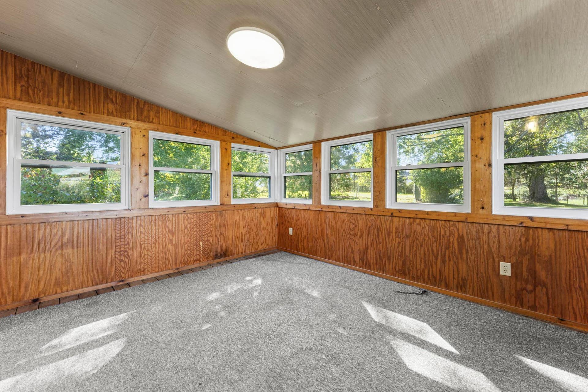 8989 Lake Jane Trail N, Lake Elmo, MN 55042 8989 Lake Jane Trail N, Lake Elmo, MN 55042