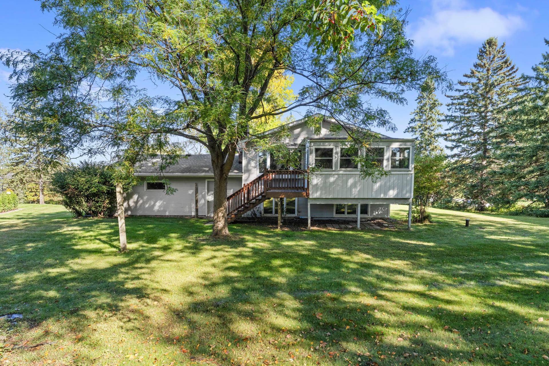 8989 Lake Jane Trail N, Lake Elmo, MN 55042 8989 Lake Jane Trail N, Lake Elmo, MN 55042