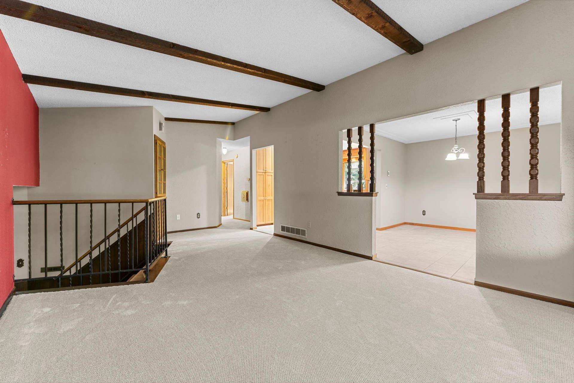 8989 Lake Jane Trail N, Lake Elmo, MN 55042 8989 Lake Jane Trail N, Lake Elmo, MN 55042