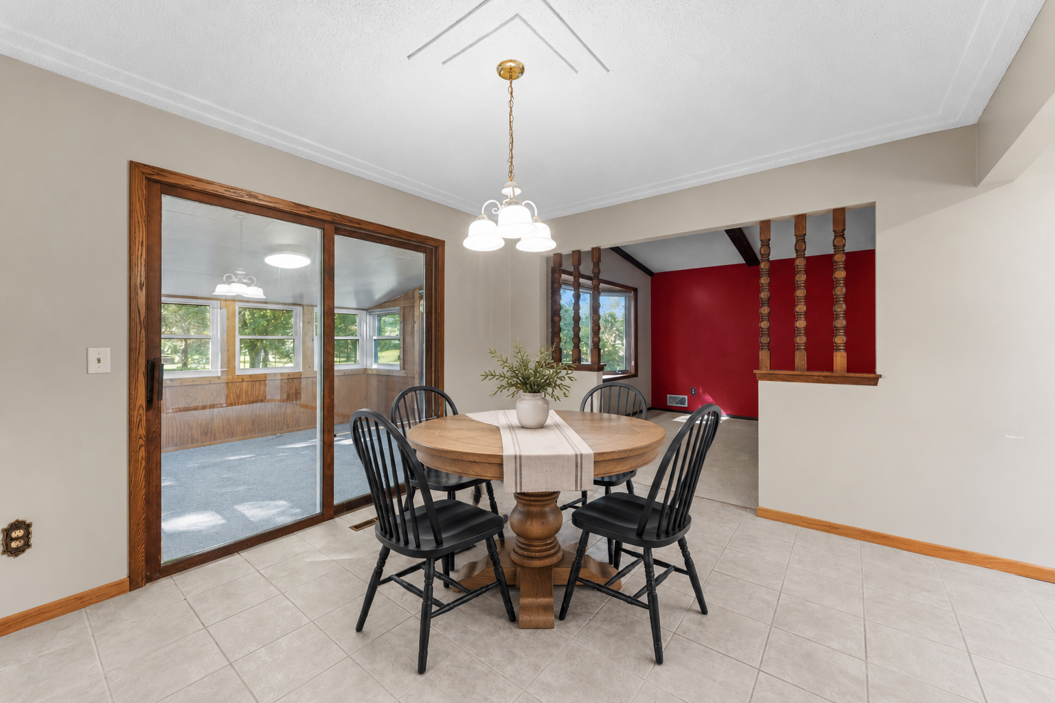8989 Lake Jane Trail N, Lake Elmo, MN 55042 Dining Room Virtually Staged for Inspiration