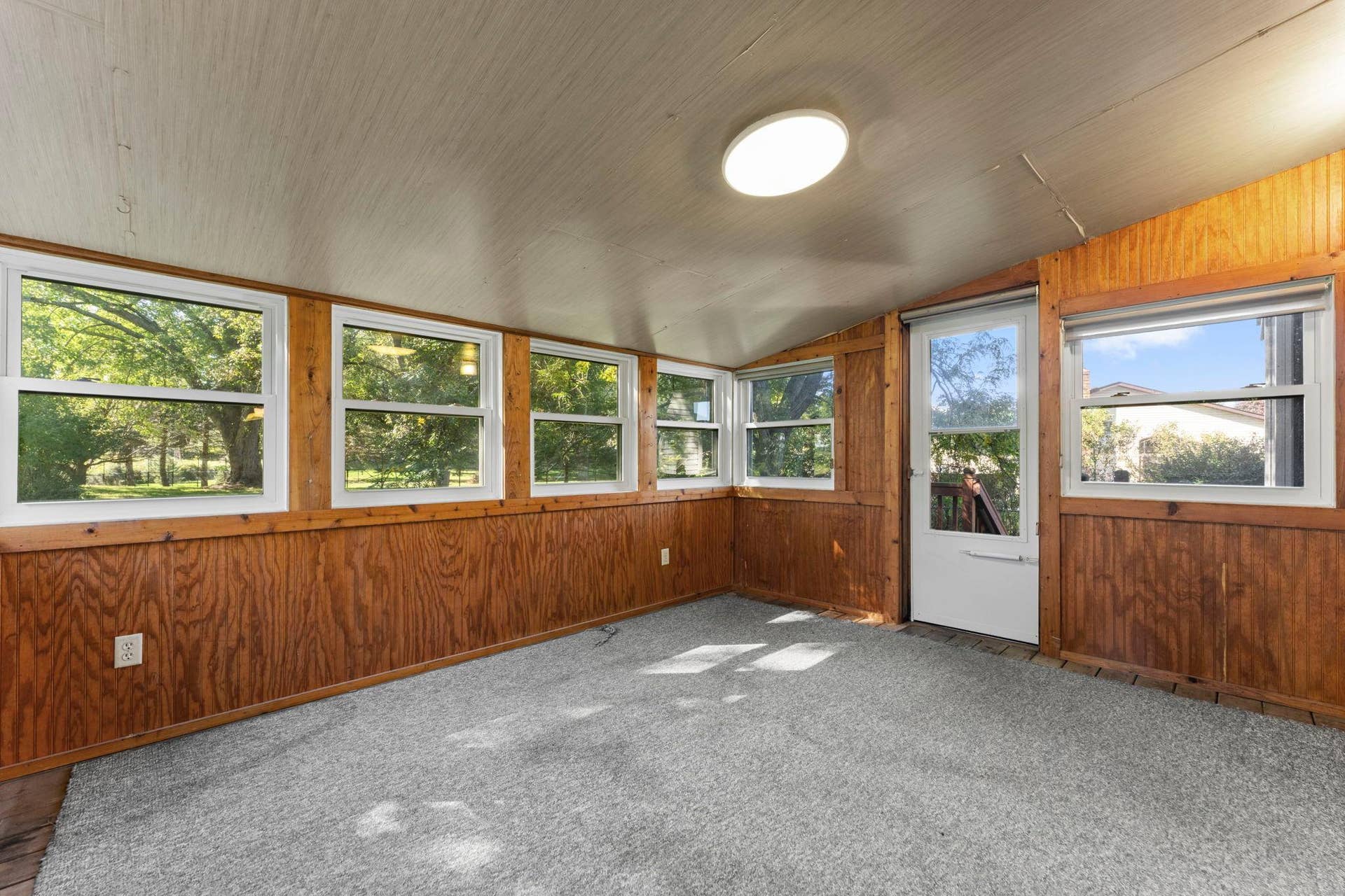 8989 Lake Jane Trail N, Lake Elmo, MN 55042 8989 Lake Jane Trail N, Lake Elmo, MN 55042