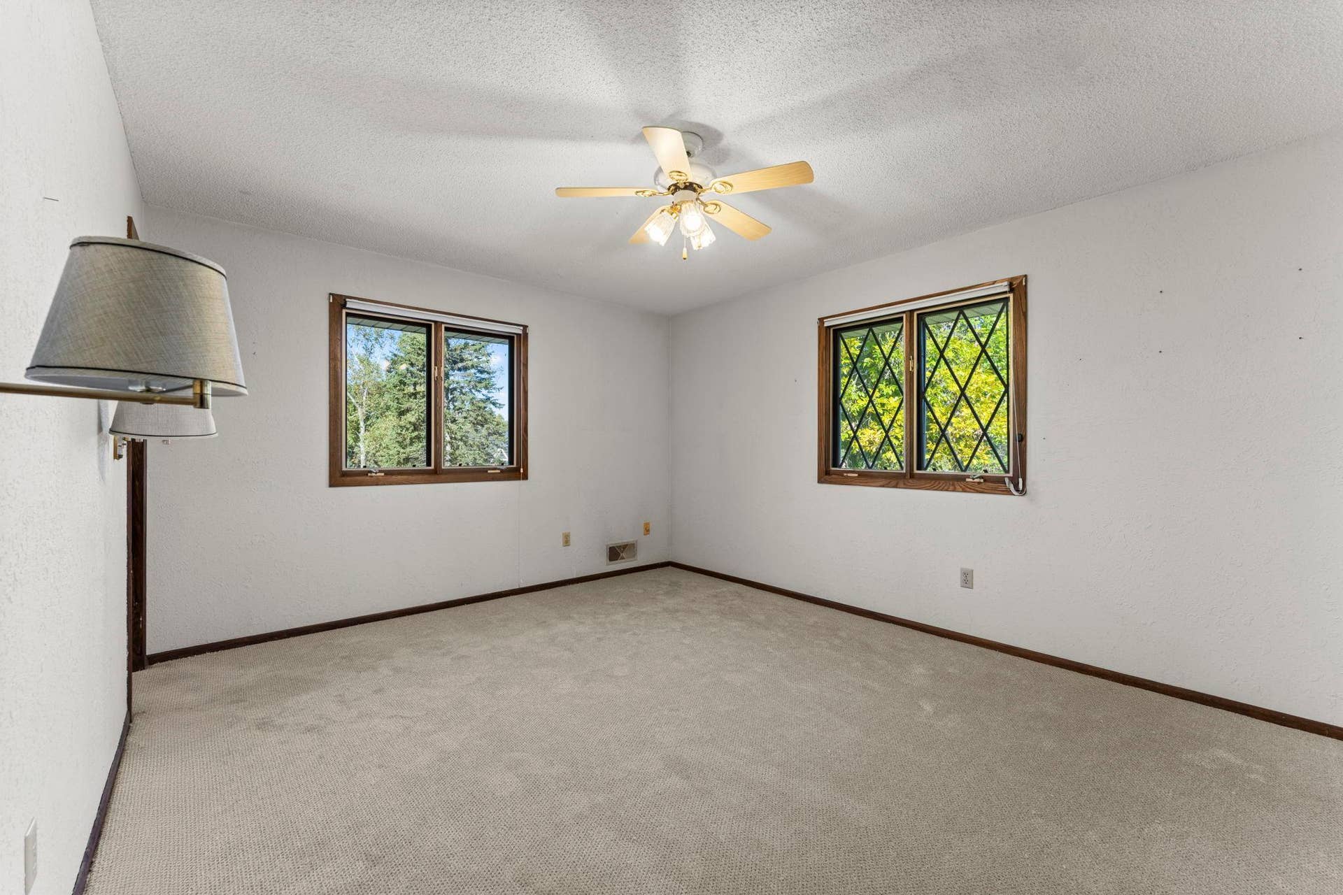 8989 Lake Jane Trail N, Lake Elmo, MN 55042 8989 Lake Jane Trail N, Lake Elmo, MN 55042