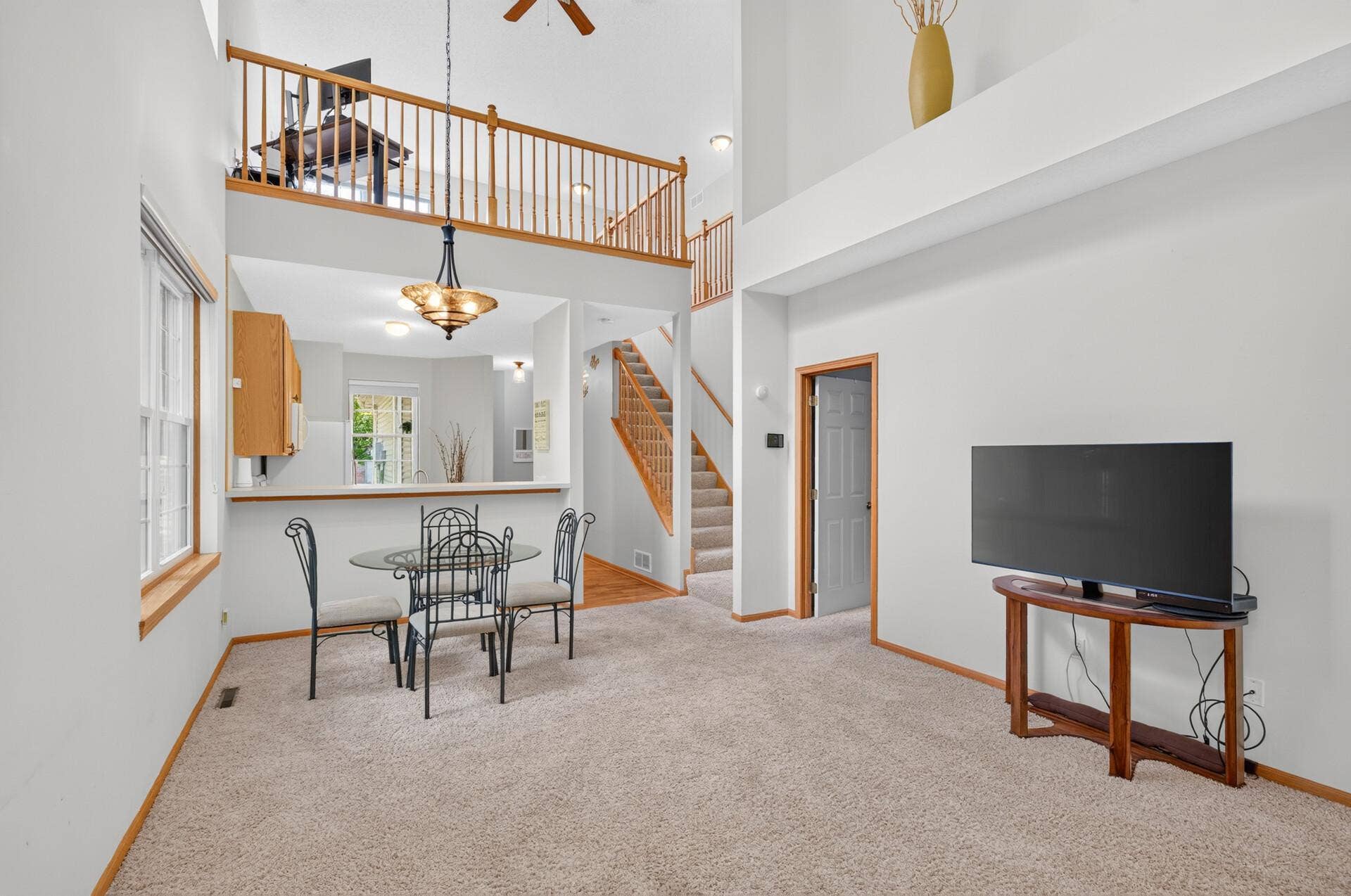 8011 Everest Lane N, Maple Grove, MN 55311 8011 Everest Lane N, Maple Grove, MN 55311