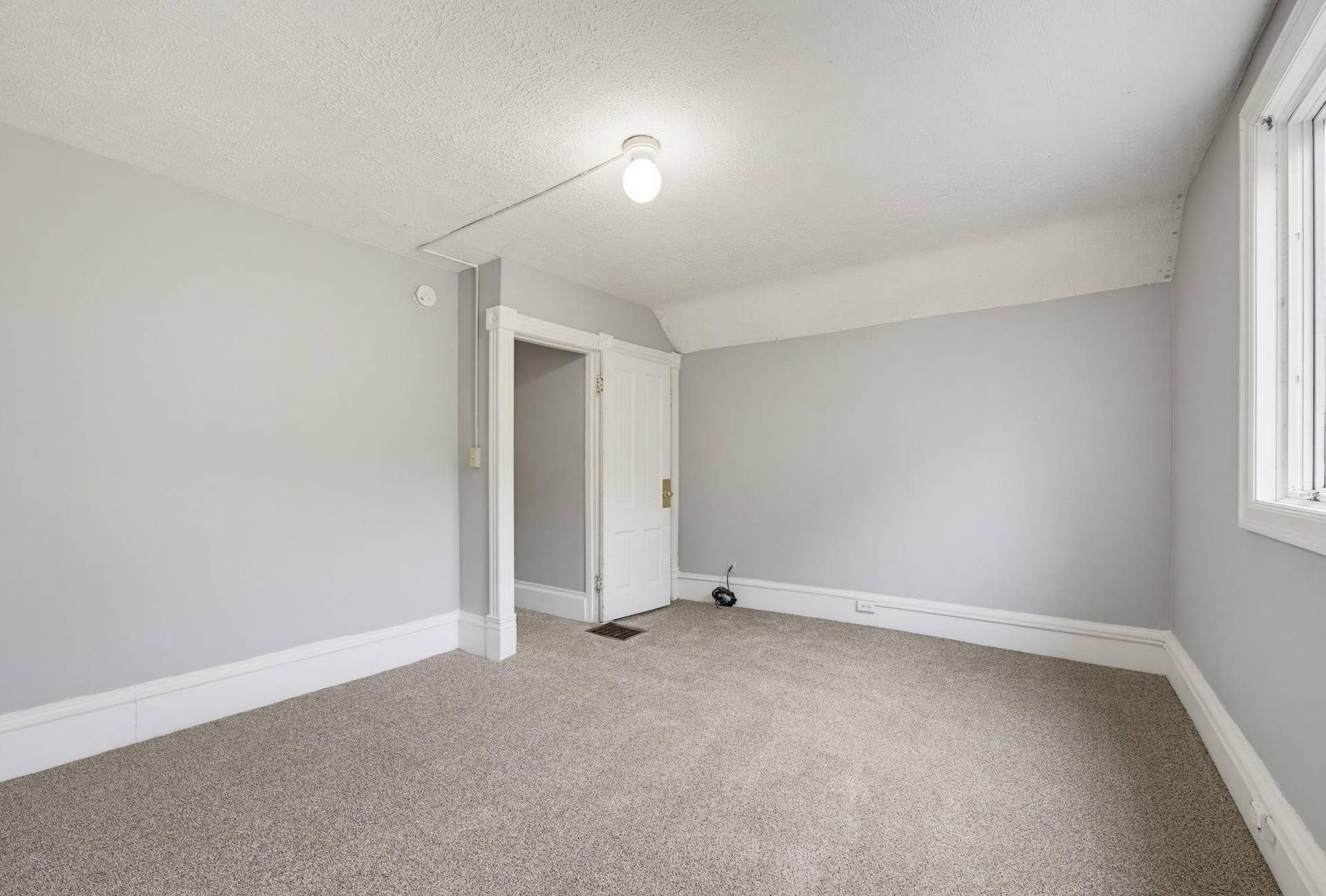 3010 Tyler Street NE, 2, Minneapolis, MN 55418 3010 Tyler Street NE, 2, Minneapolis, MN 55418