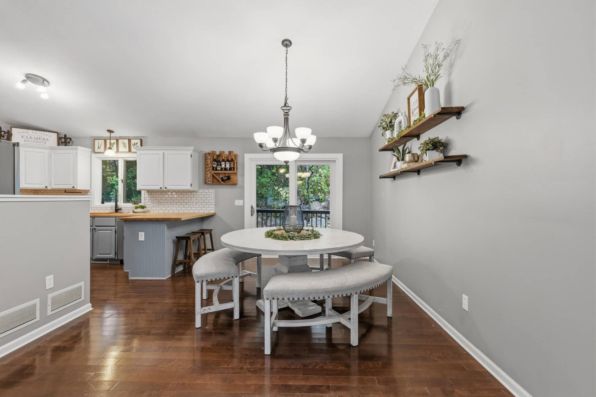 15469 Fish Point Road SE, Prior Lake, MN 55372 Dining Area features vaulted ceilings and a full glass patio door that offers access to the deck and property