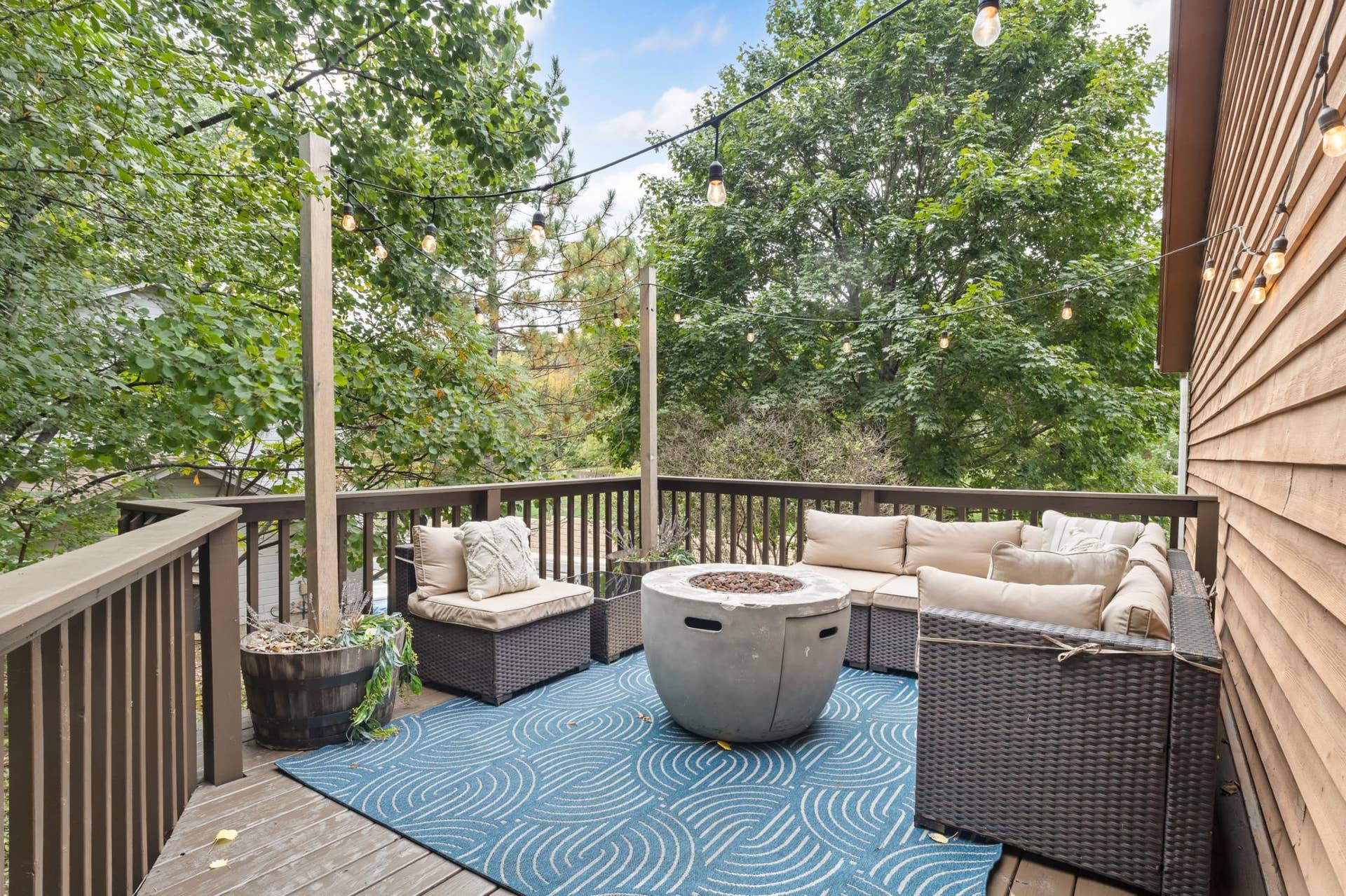 15469 Fish Point Road SE, Prior Lake, MN 55372 Large deck, great for relaxing and entertaining