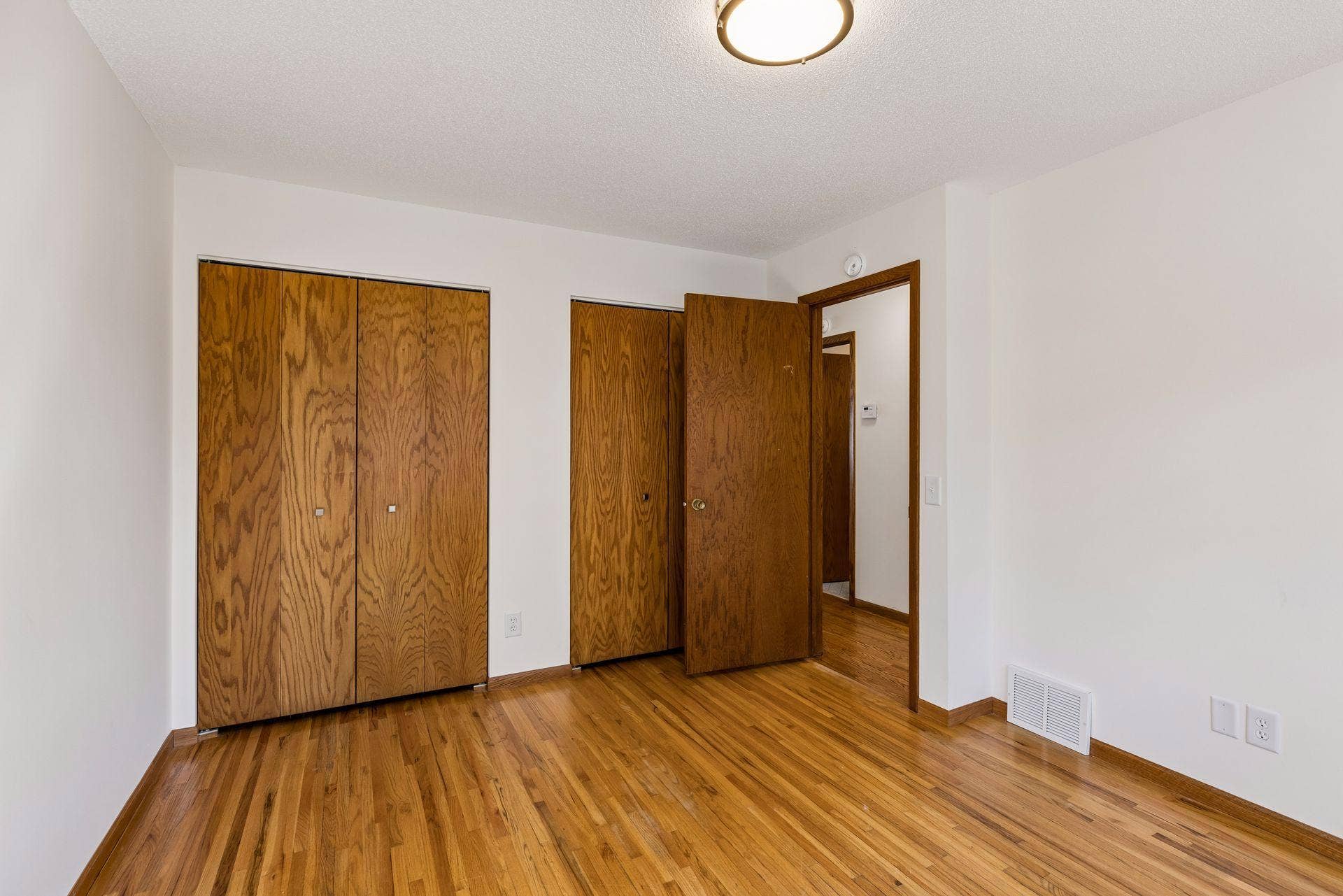 2215 Lincoln Street NE, 87, Minneapolis, MN 55418 Main floor bedroom 1 with two large closets