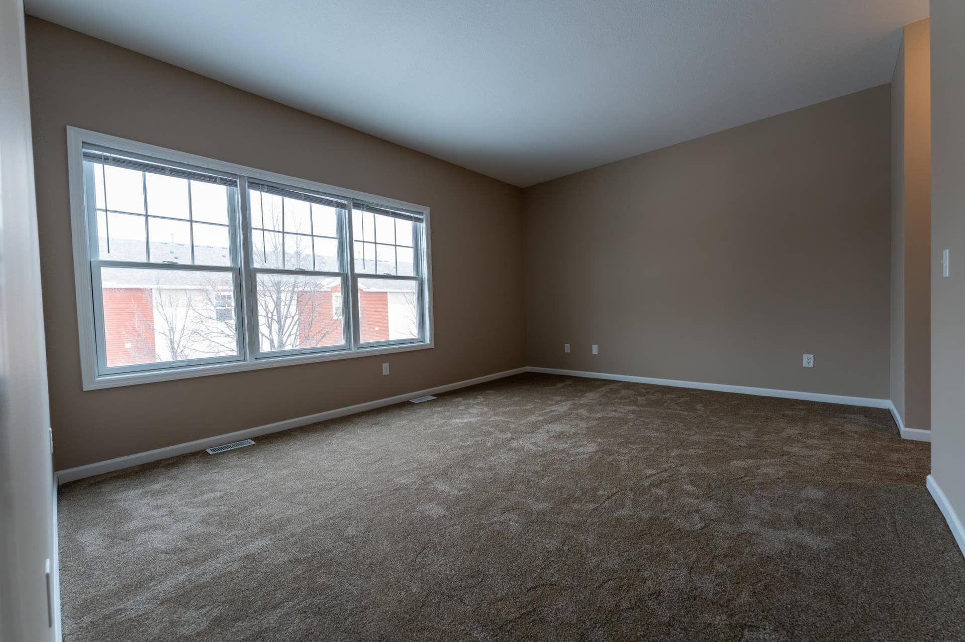 3371 Hazel Trail, #F, Woodbury, MN 55129 Primary Bed.jpg