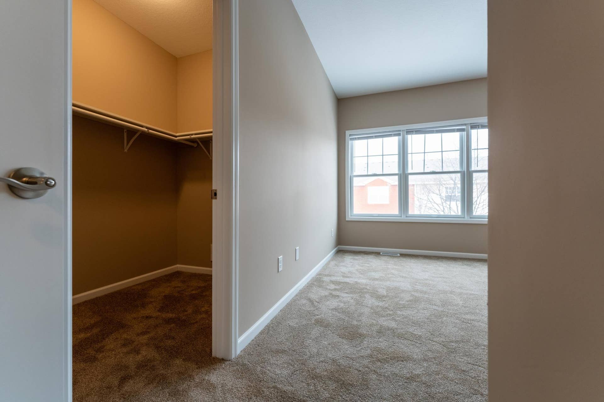 3371 Hazel Trail, #F, Woodbury, MN 55129 3371 Hazel Trail, #F, Woodbury, MN 55129