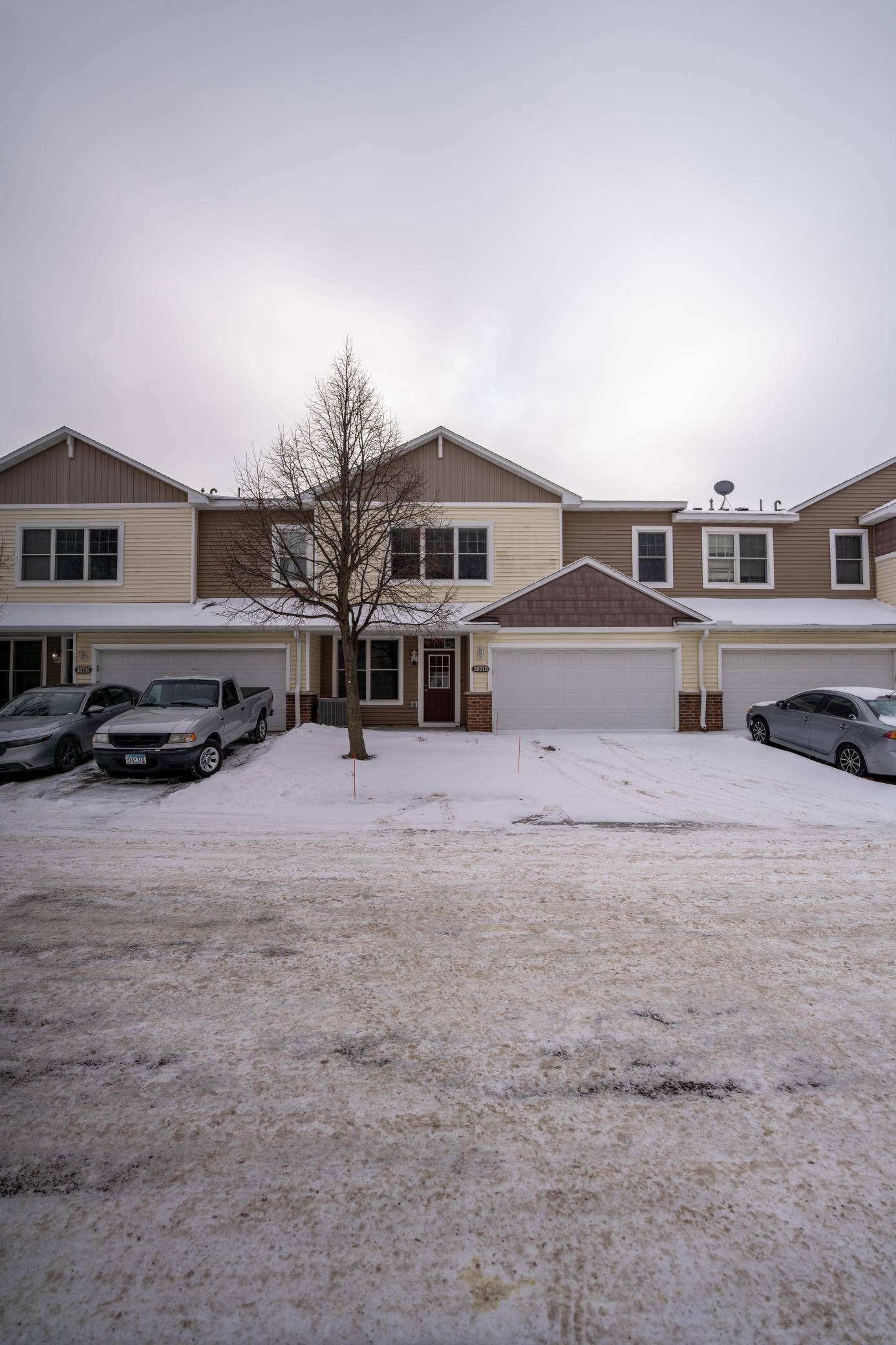 3371 Hazel Trail, #F, Woodbury, MN 55129 3371 Hazel Trail, #F, Woodbury, MN 55129