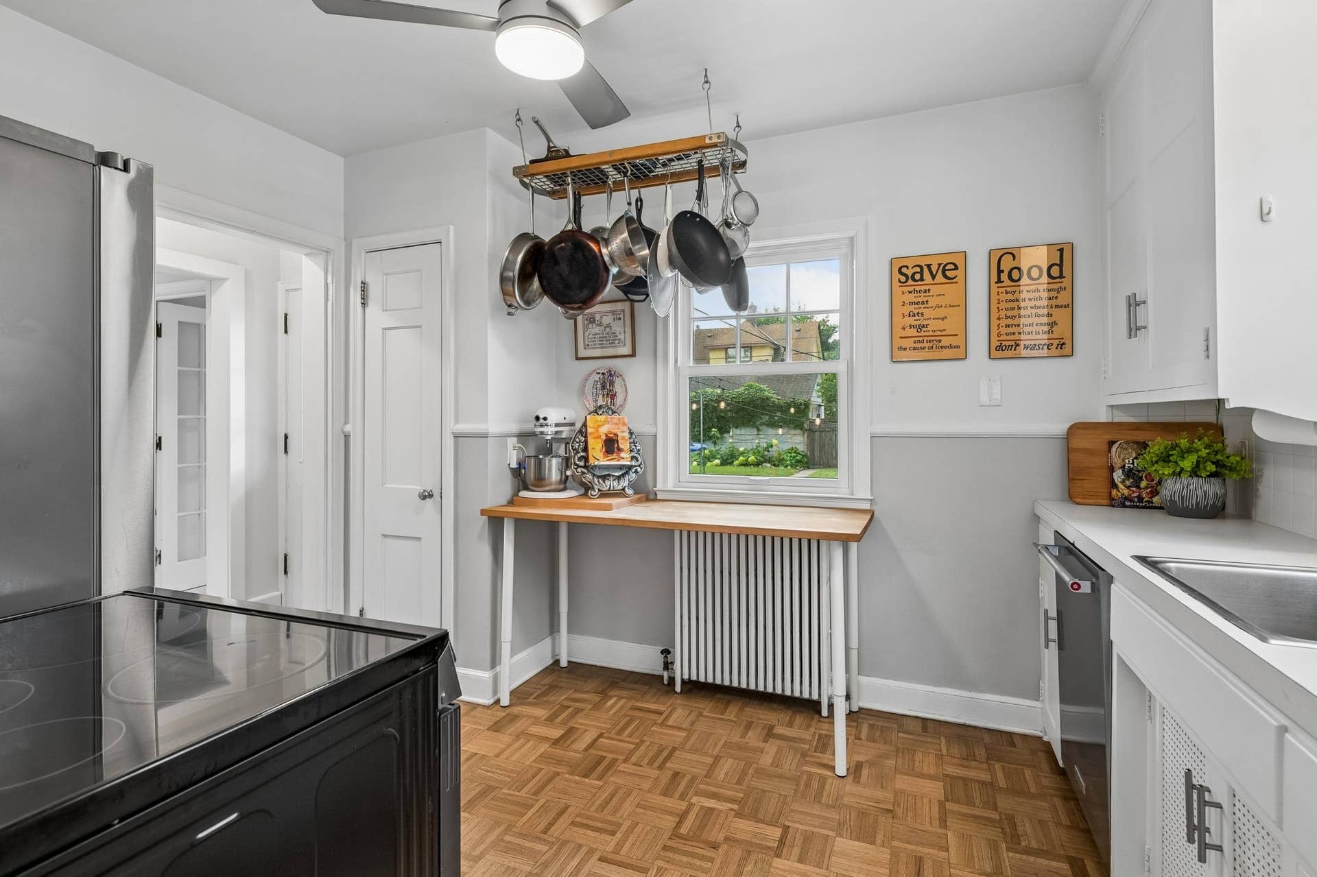 5336 Ewing Avenue S, 28, Minneapolis, MN 55410