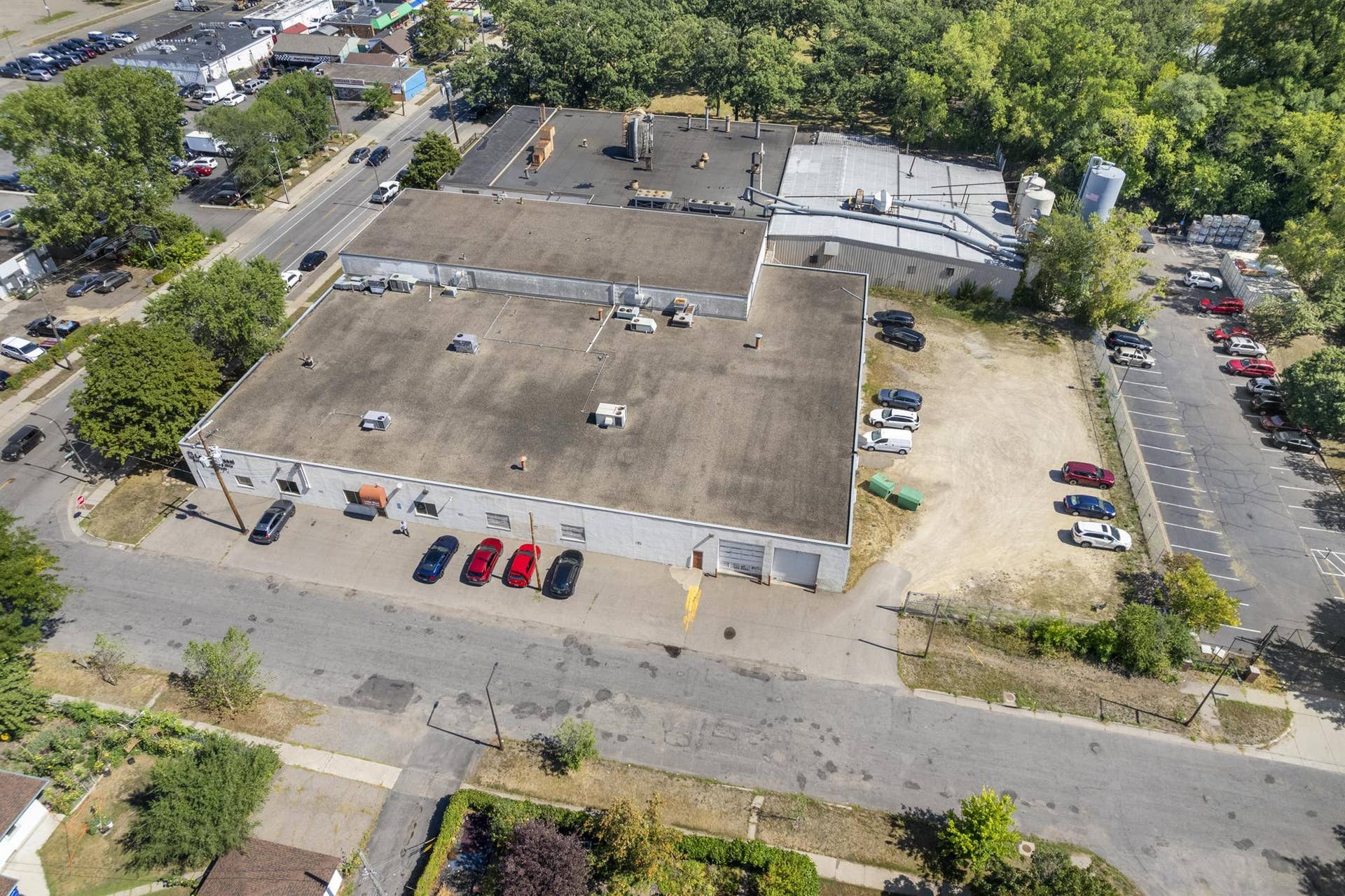 976 Minnehaha Avenue W, 102, Saint Paul, MN 55104 Minnehaha (2).jpg