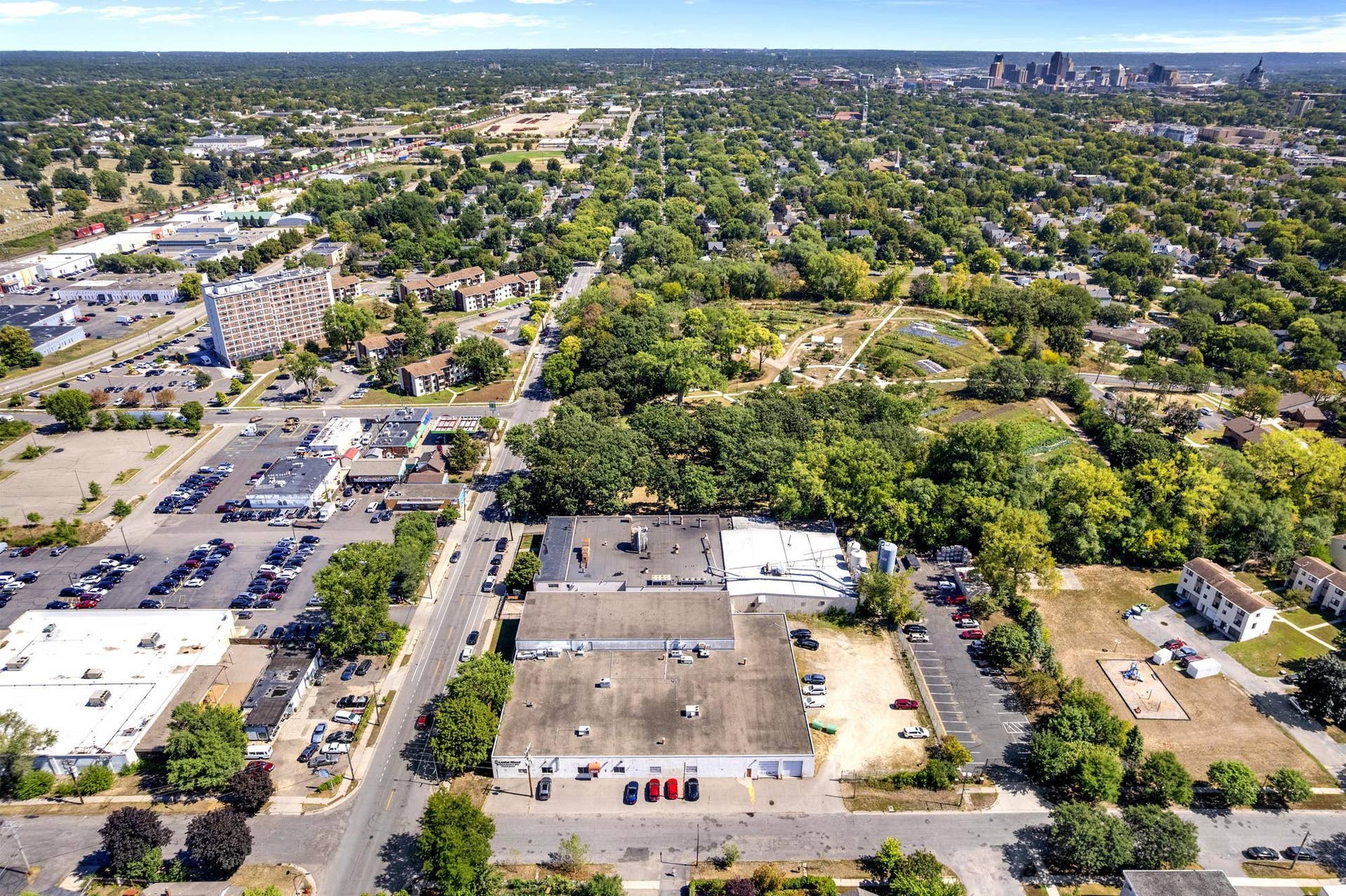 976 Minnehaha Avenue W, 102, Saint Paul, MN 55104 Minnehaha (8).jpg