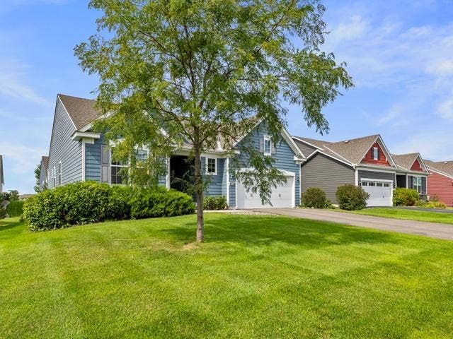 20897 Glade Avenue, Lakeville, MN 55044 2