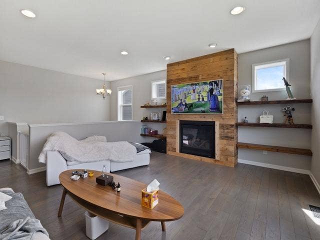 20897 Glade Avenue, Lakeville, MN 55044 5