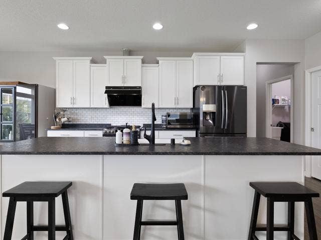 20897 Glade Avenue, Lakeville, MN 55044 3