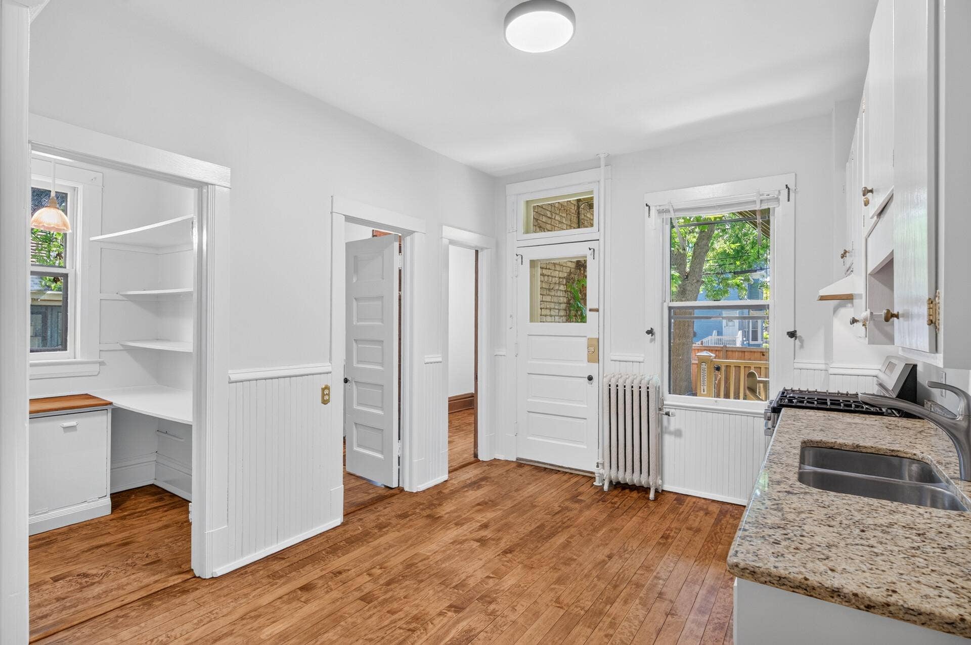 434 Laurel Avenue, #2E, 101, Saint Paul, MN 55102 19_434_Laurel19_mls.jpg