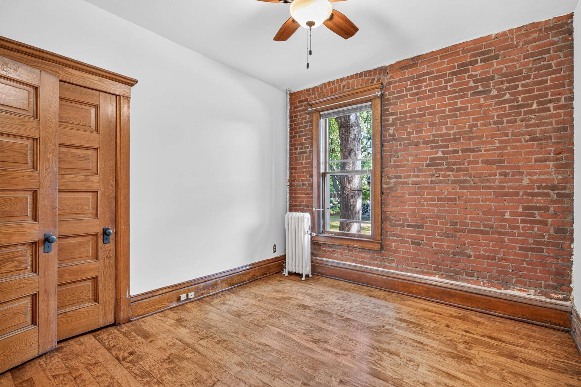 434 Laurel Avenue, #2E, 101, Saint Paul, MN 55102 32_434_Laurel32_mls.jpg