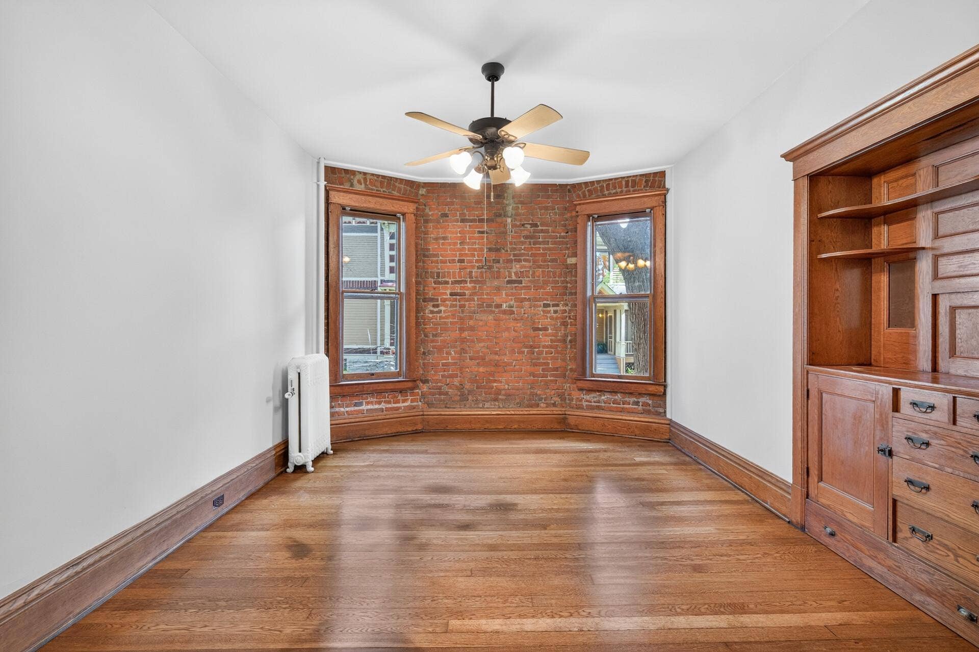 434 Laurel Avenue, #2E, 101, Saint Paul, MN 55102 13_434_Laurel13_mls.jpg