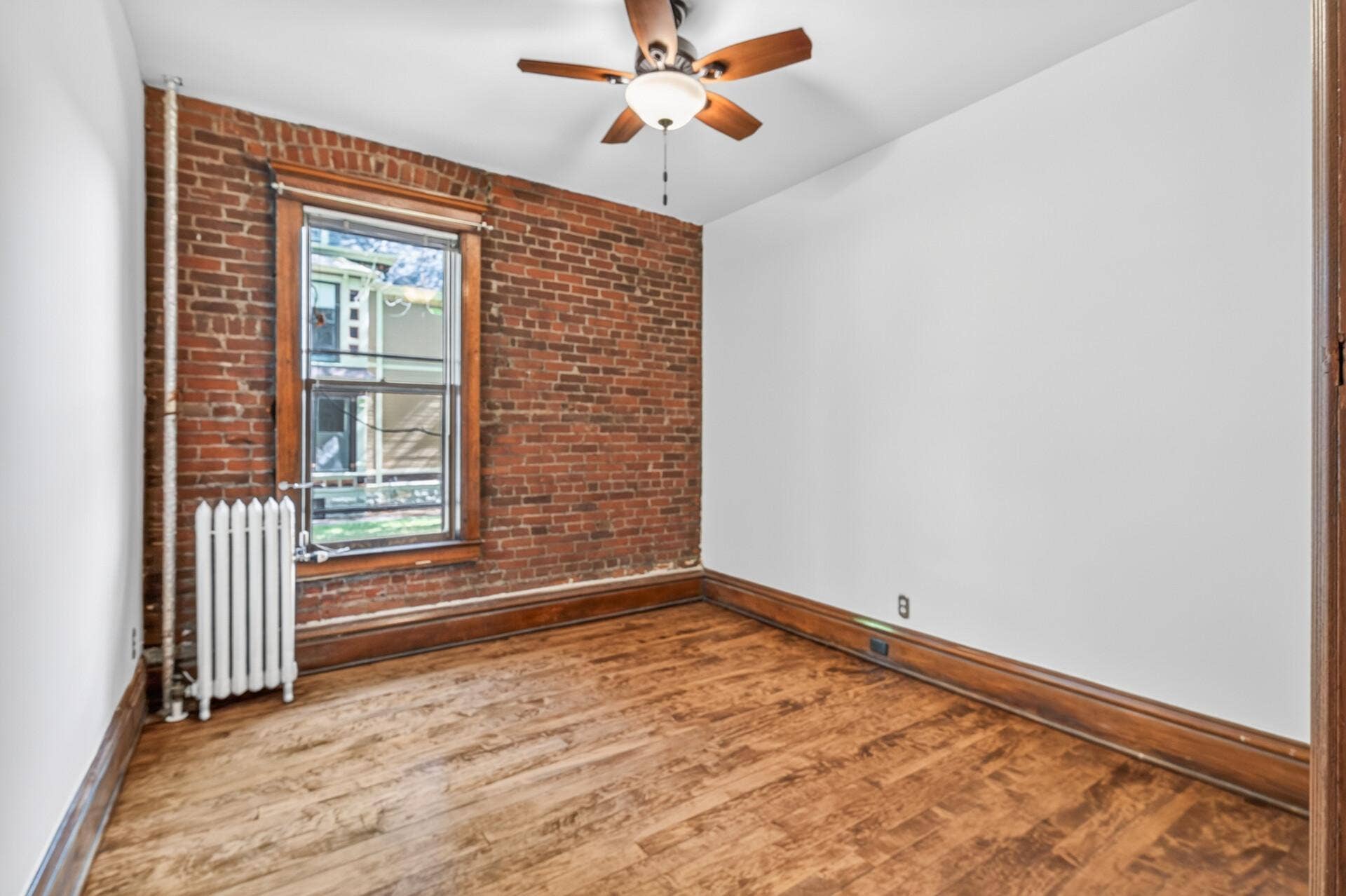 434 Laurel Avenue, #2E, 101, Saint Paul, MN 55102 31_434_Laurel31_mls.jpg