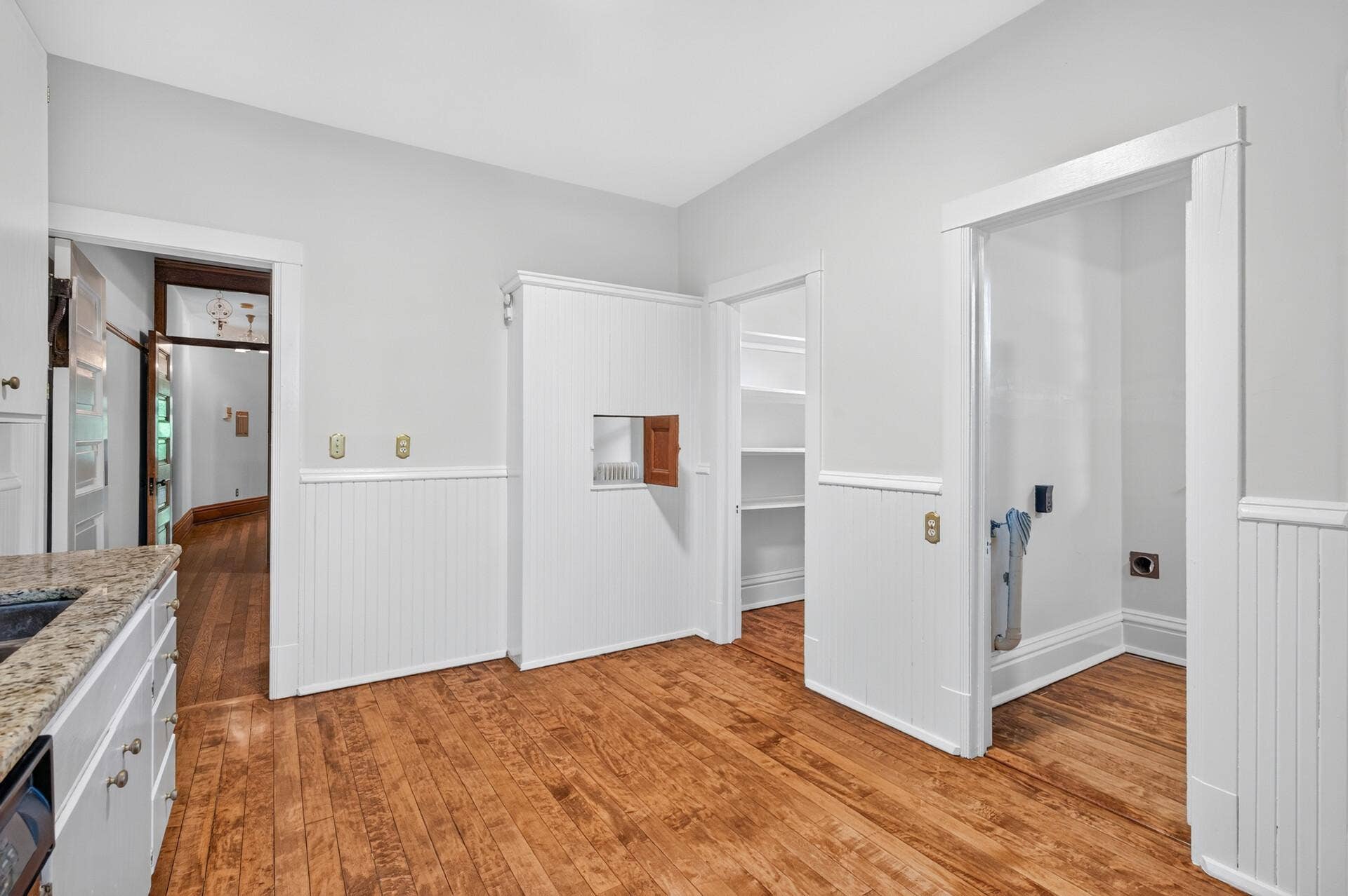 434 Laurel Avenue, #2E, 101, Saint Paul, MN 55102 22_434_Laurel22_mls.jpg