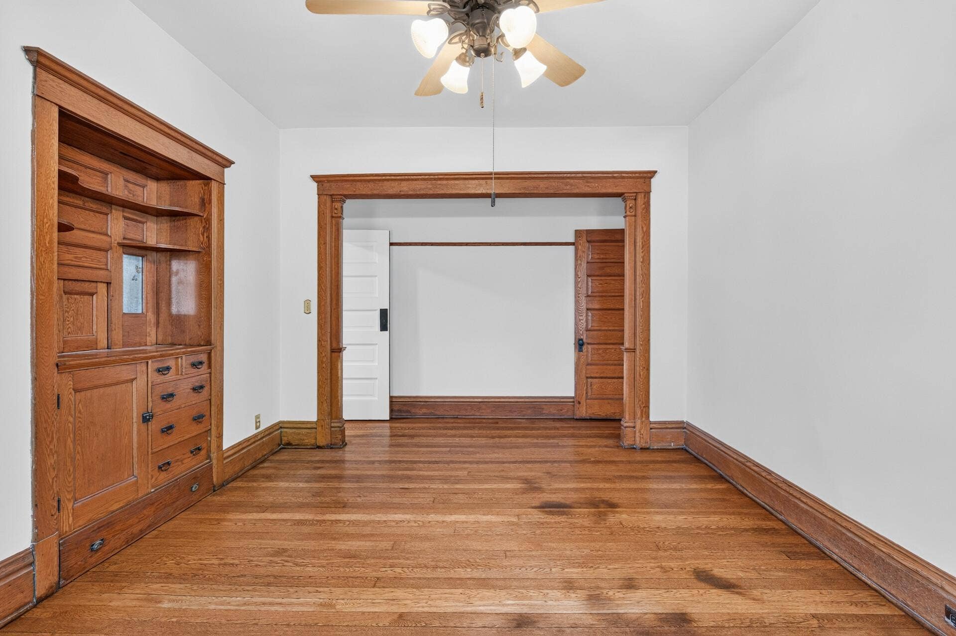 434 Laurel Avenue, #2E, 101, Saint Paul, MN 55102 17_434_Laurel17_mls.jpg