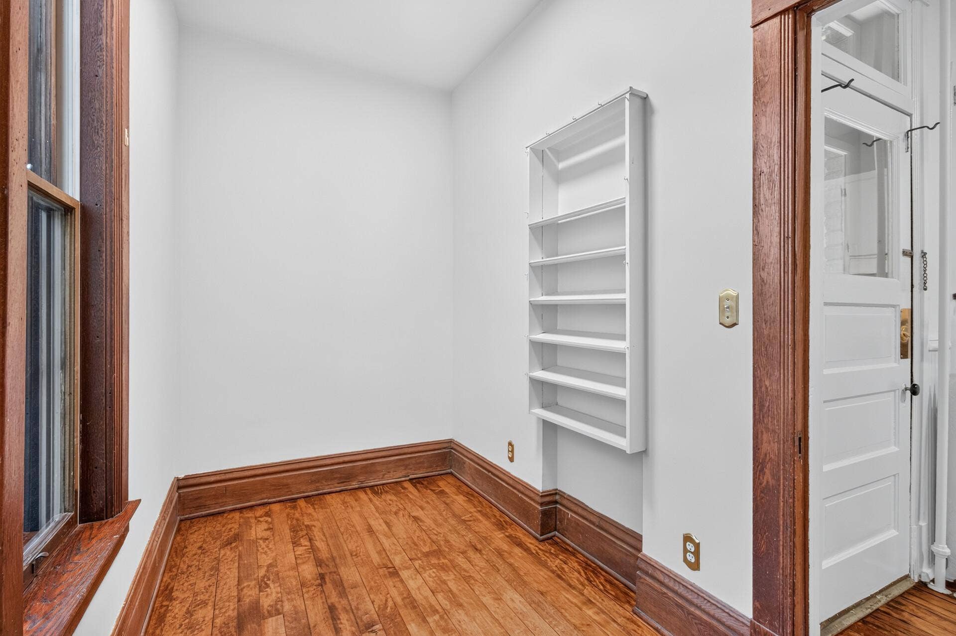 434 Laurel Avenue, #2E, 101, Saint Paul, MN 55102 37_434_Laurel37_mls.jpg