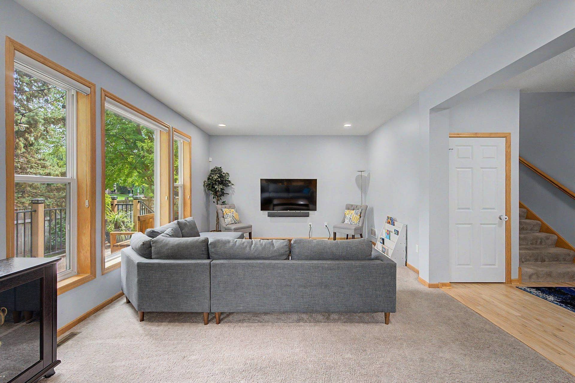 9906 Scott Avenue N, Brooklyn Park, MN 55443 9906 Scott Avenue N, Brooklyn Park, MN 55443