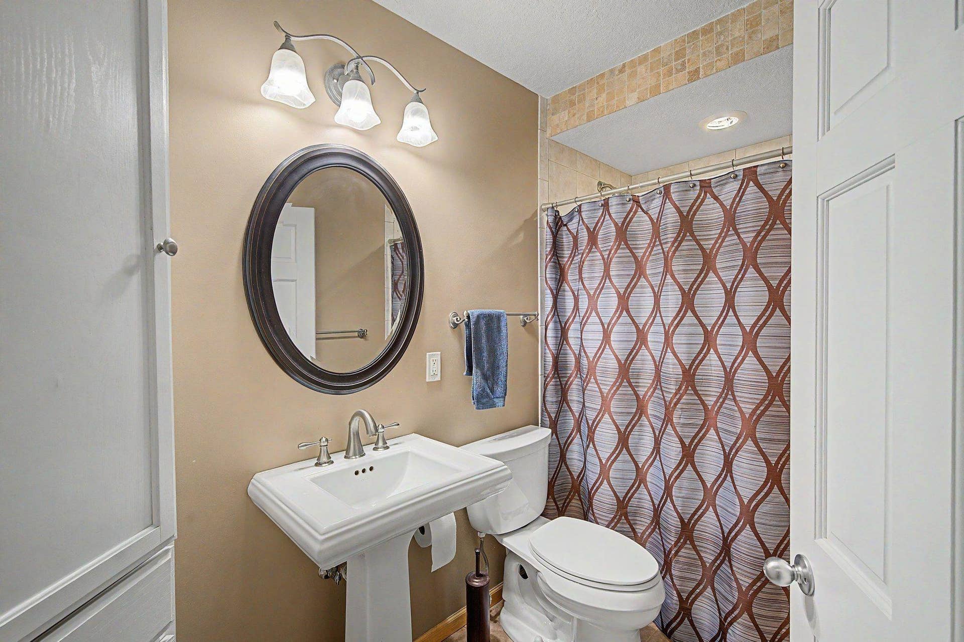 9906 Scott Avenue N, Brooklyn Park, MN 55443 9906 Scott Avenue N, Brooklyn Park, MN 55443
