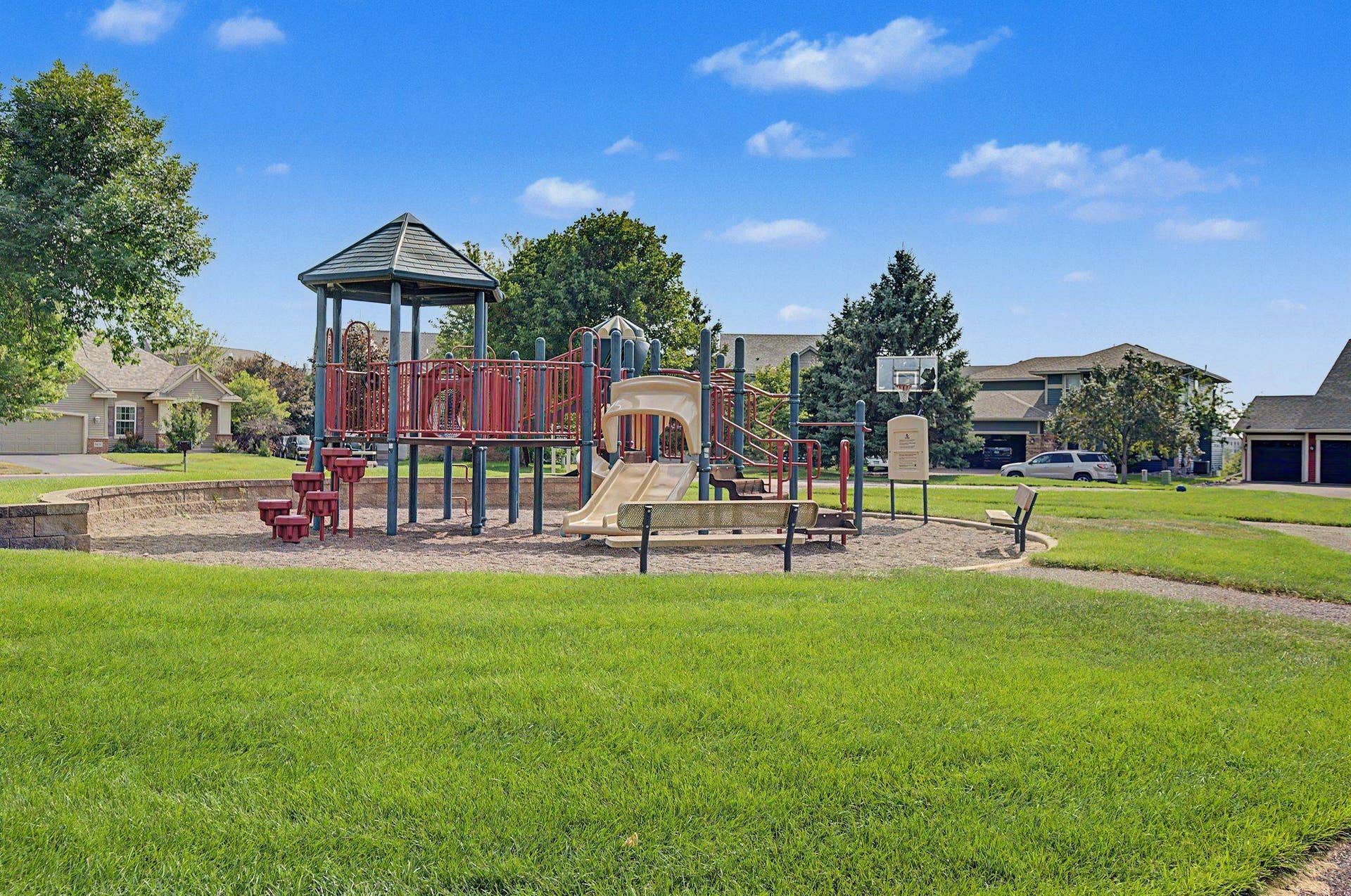 9906 Scott Avenue N, Brooklyn Park, MN 55443 9906 Scott Avenue N, Brooklyn Park, MN 55443