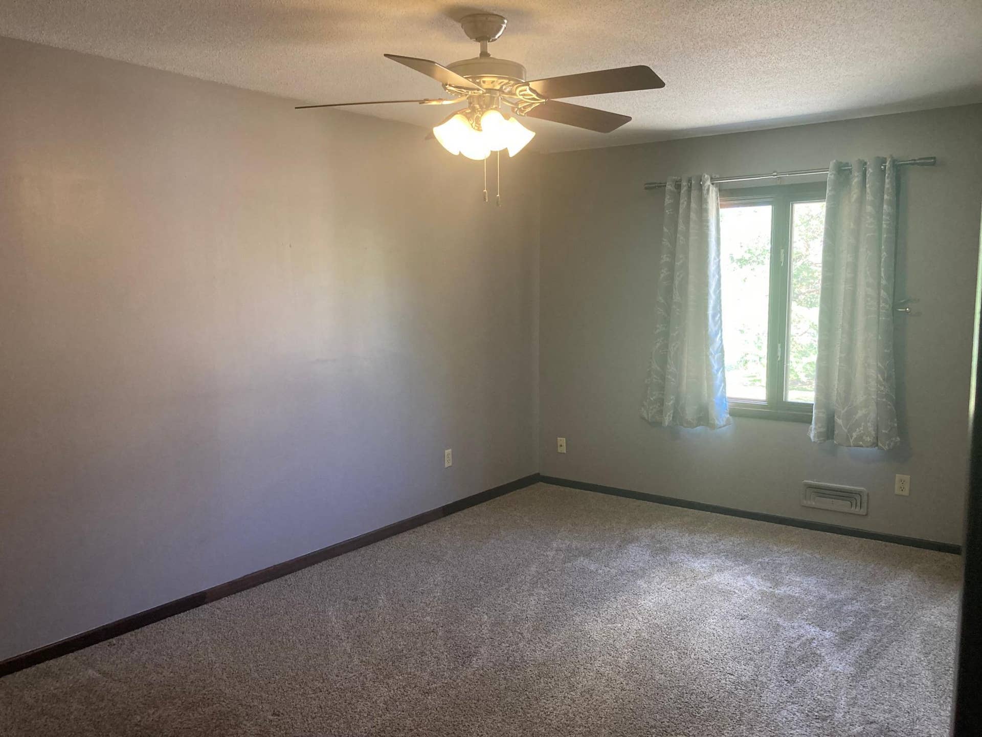 9981 106th Place N, Maple Grove, MN 55369 18) 77067-6aa8703664bf5.jpeg