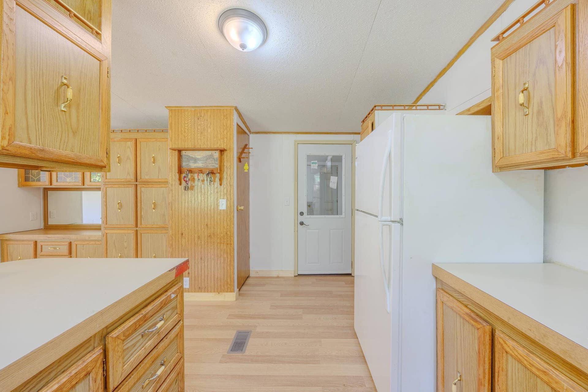 23099 512th Street, Bemidji, MN 56601 kitchen