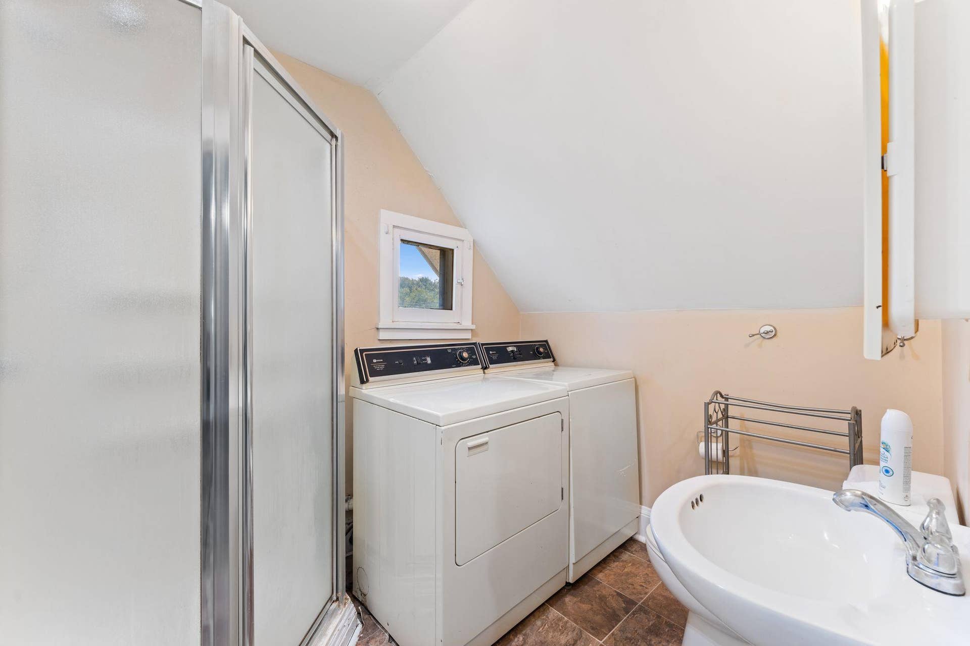 1076 25th Avenue SE, 14, Minneapolis, MN 55414 1076 25th Avenue SE, 14, Minneapolis, MN 55414