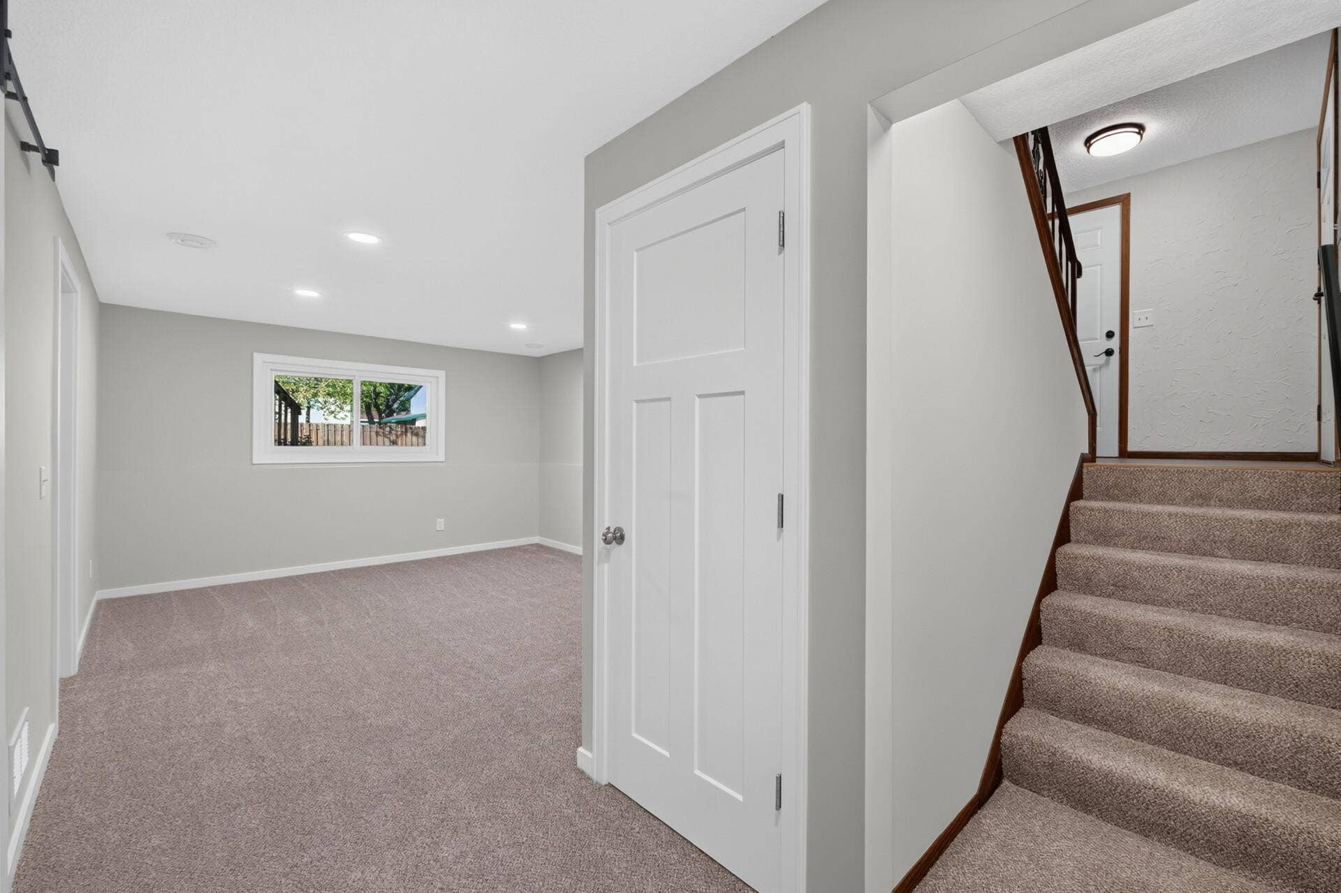 7401 James Avenue N, Brooklyn Park, MN 55444