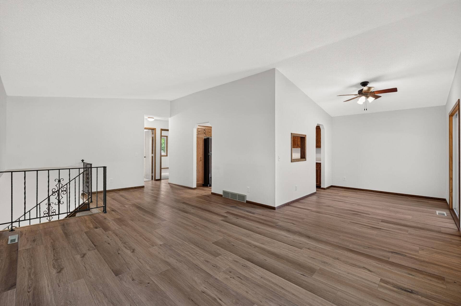 7401 James Avenue N, Brooklyn Park, MN 55444