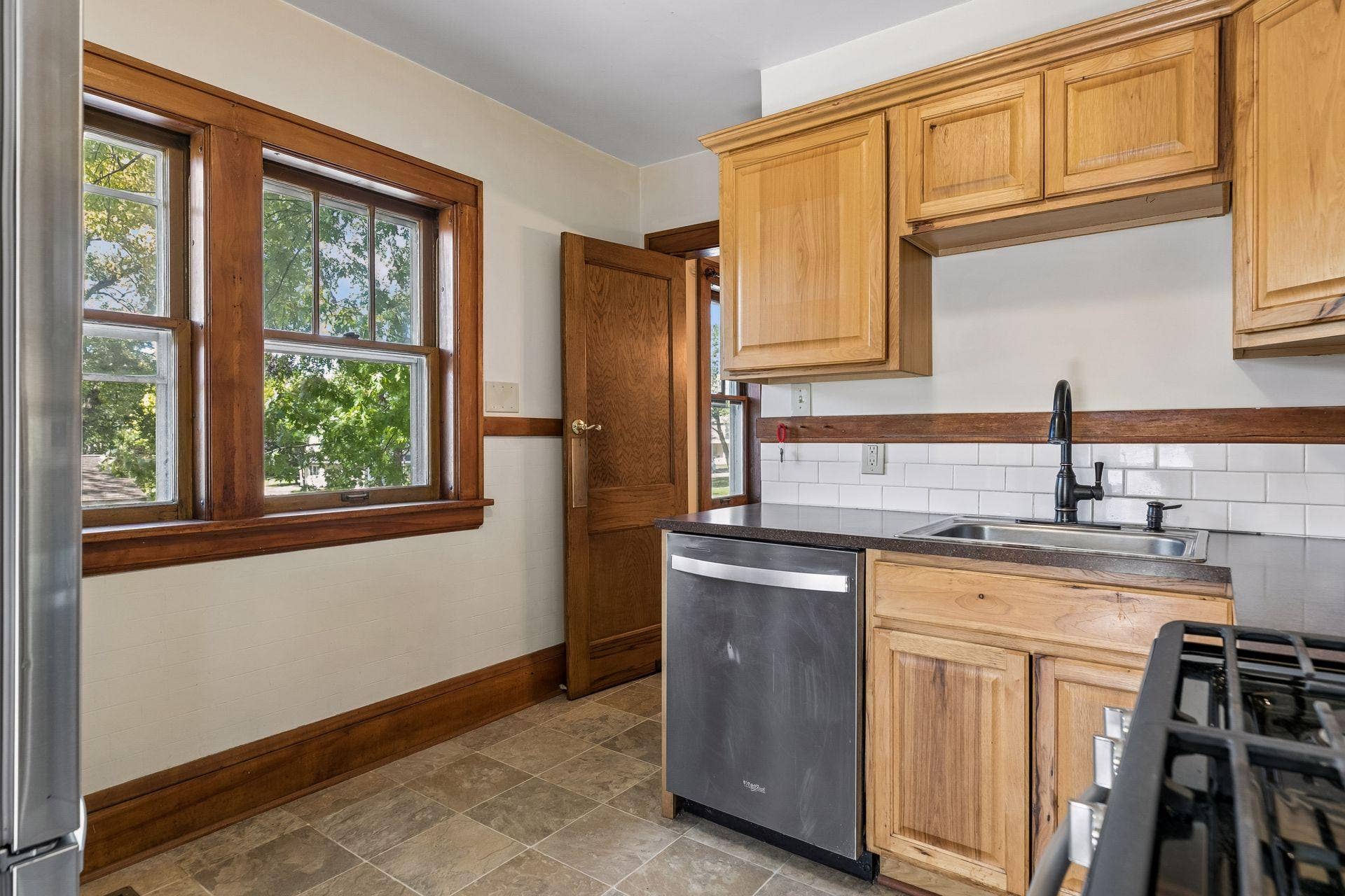 1960 Ivy Avenue E, 92, Saint Paul, MN 55119