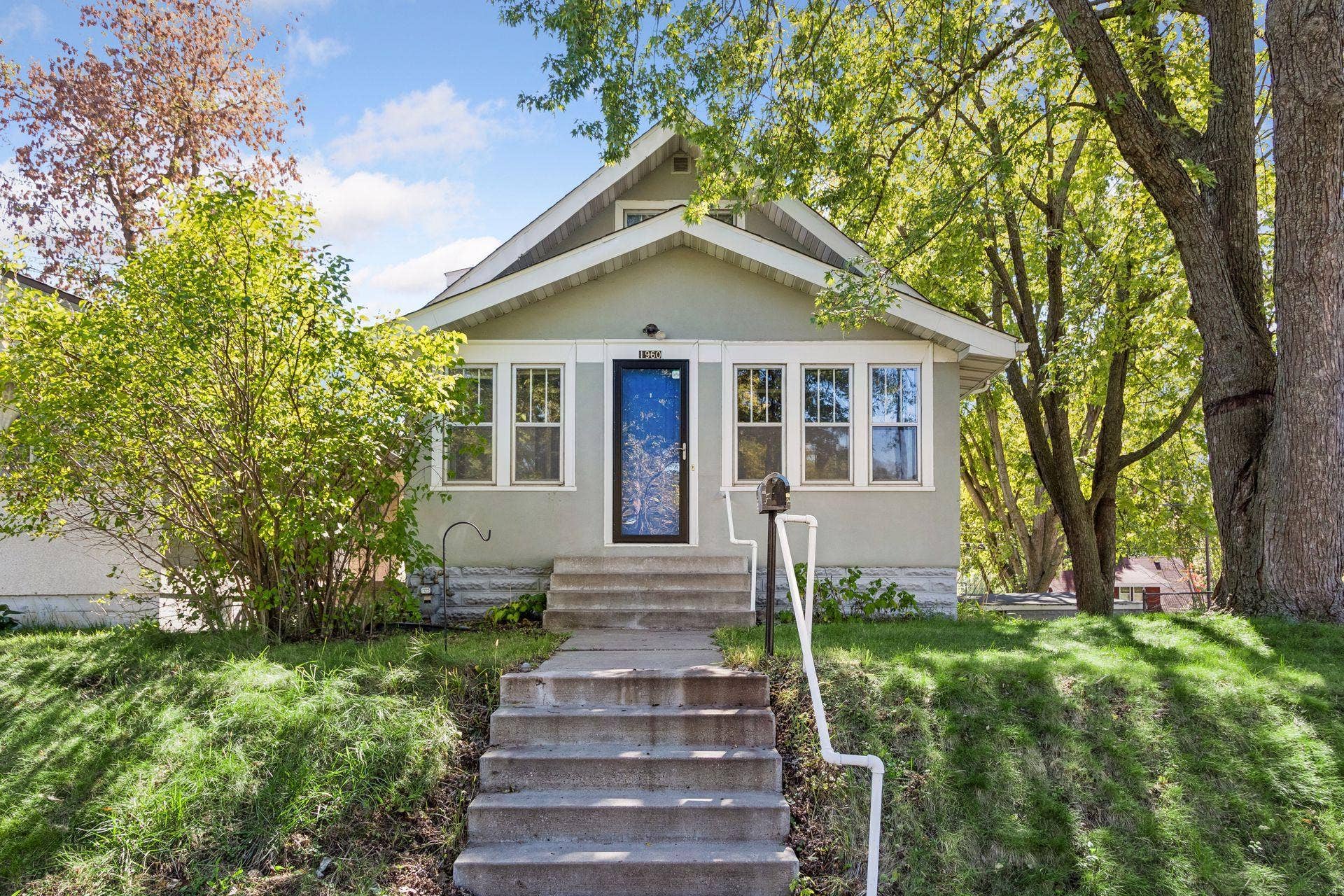 1960 Ivy Avenue E, 92, Saint Paul, MN 55119
