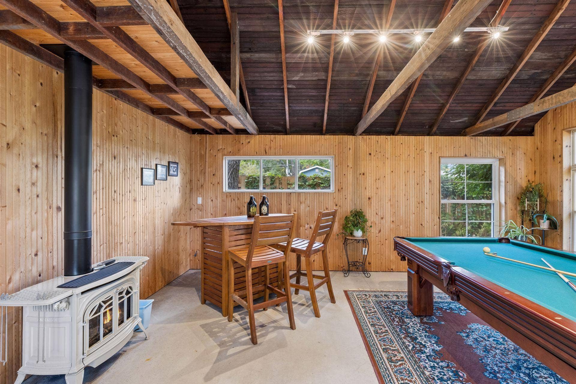 730 County Road B2 W, Roseville, MN 55113 730 County Road B2 W, Roseville, MN 55113