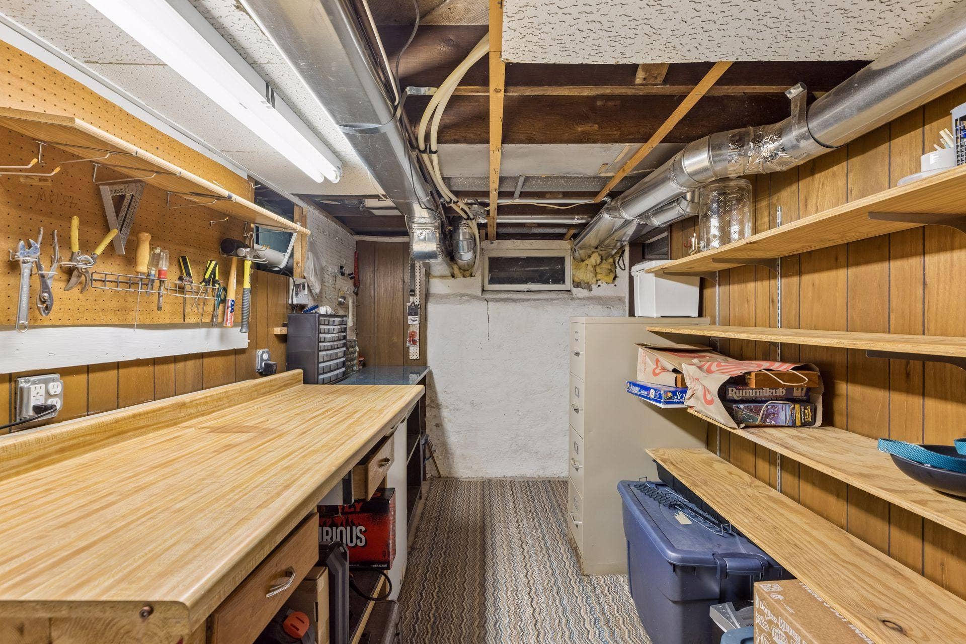 730 County Road B2 W, Roseville, MN 55113 Basement workshop