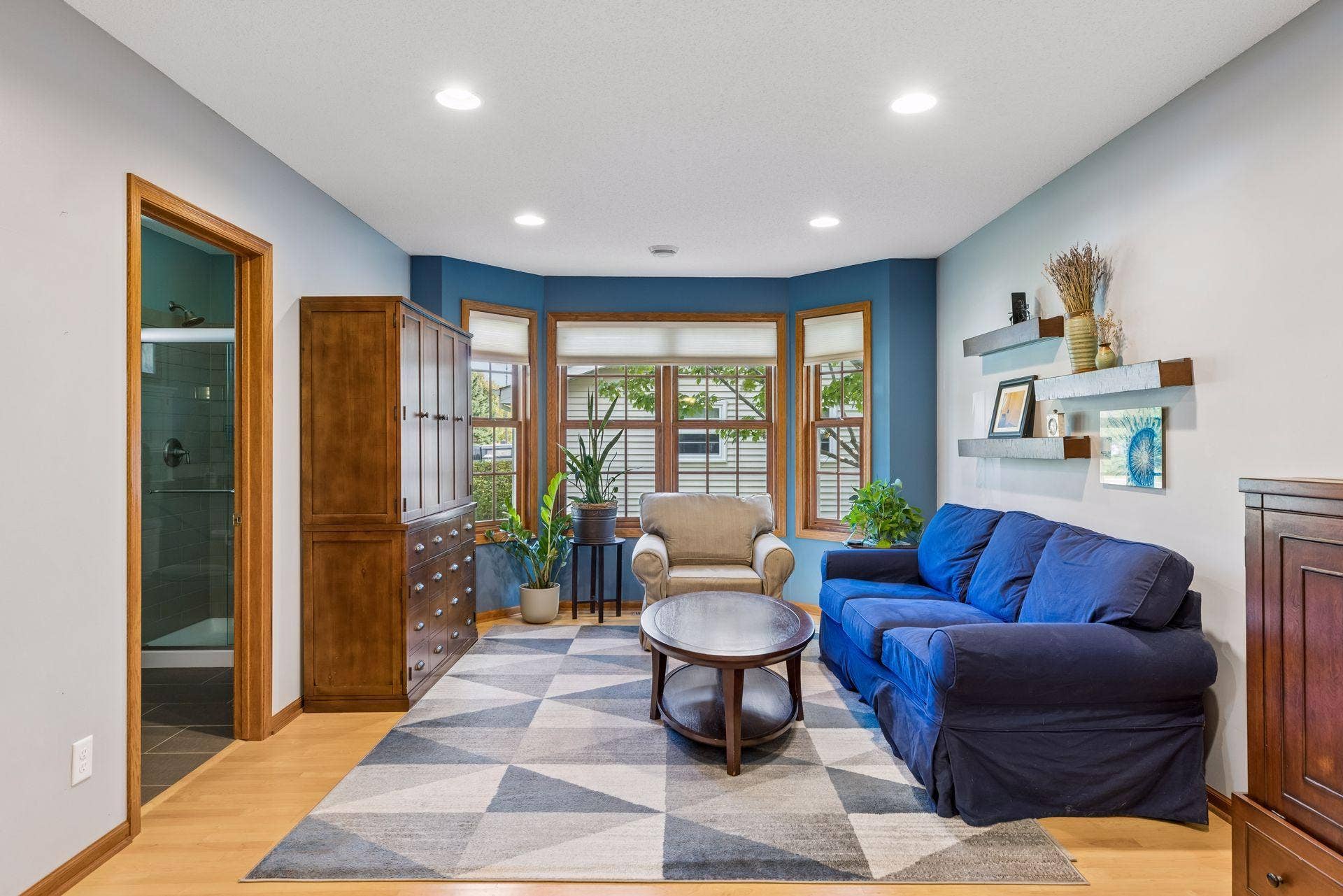 730 County Road B2 W, Roseville, MN 55113 730 County Road B2 W, Roseville, MN 55113