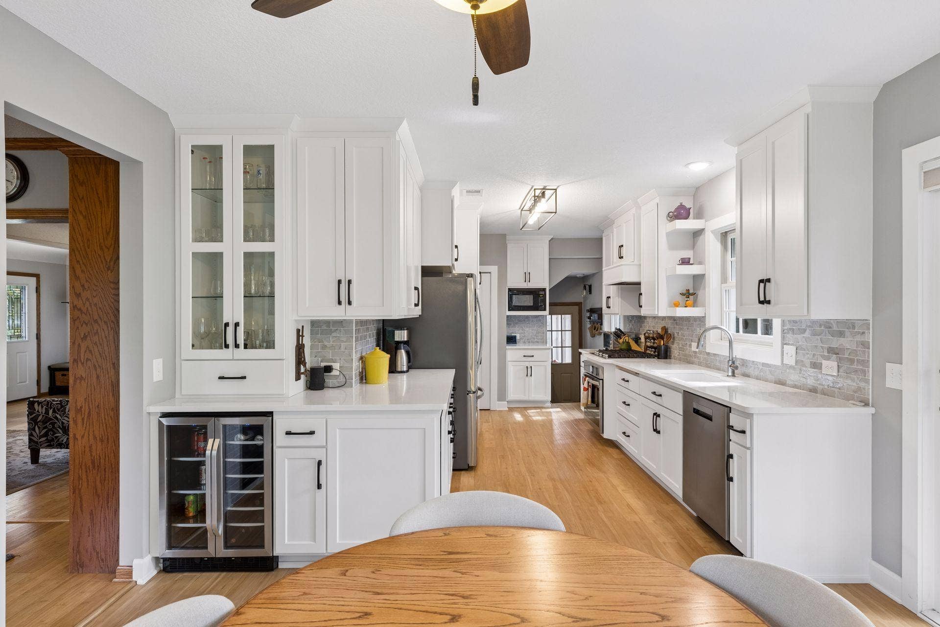 730 County Road B2 W, Roseville, MN 55113 730 County Road B2 W, Roseville, MN 55113