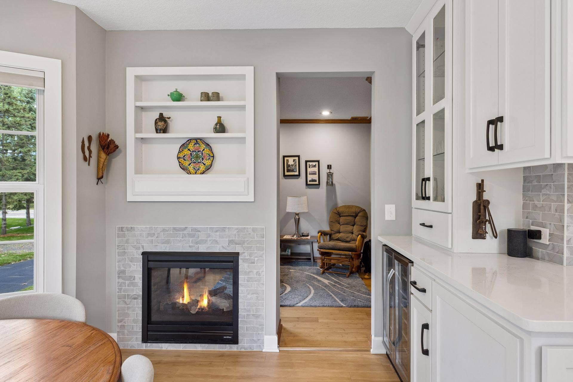 730 County Road B2 W, Roseville, MN 55113 Kitchen Fireplace