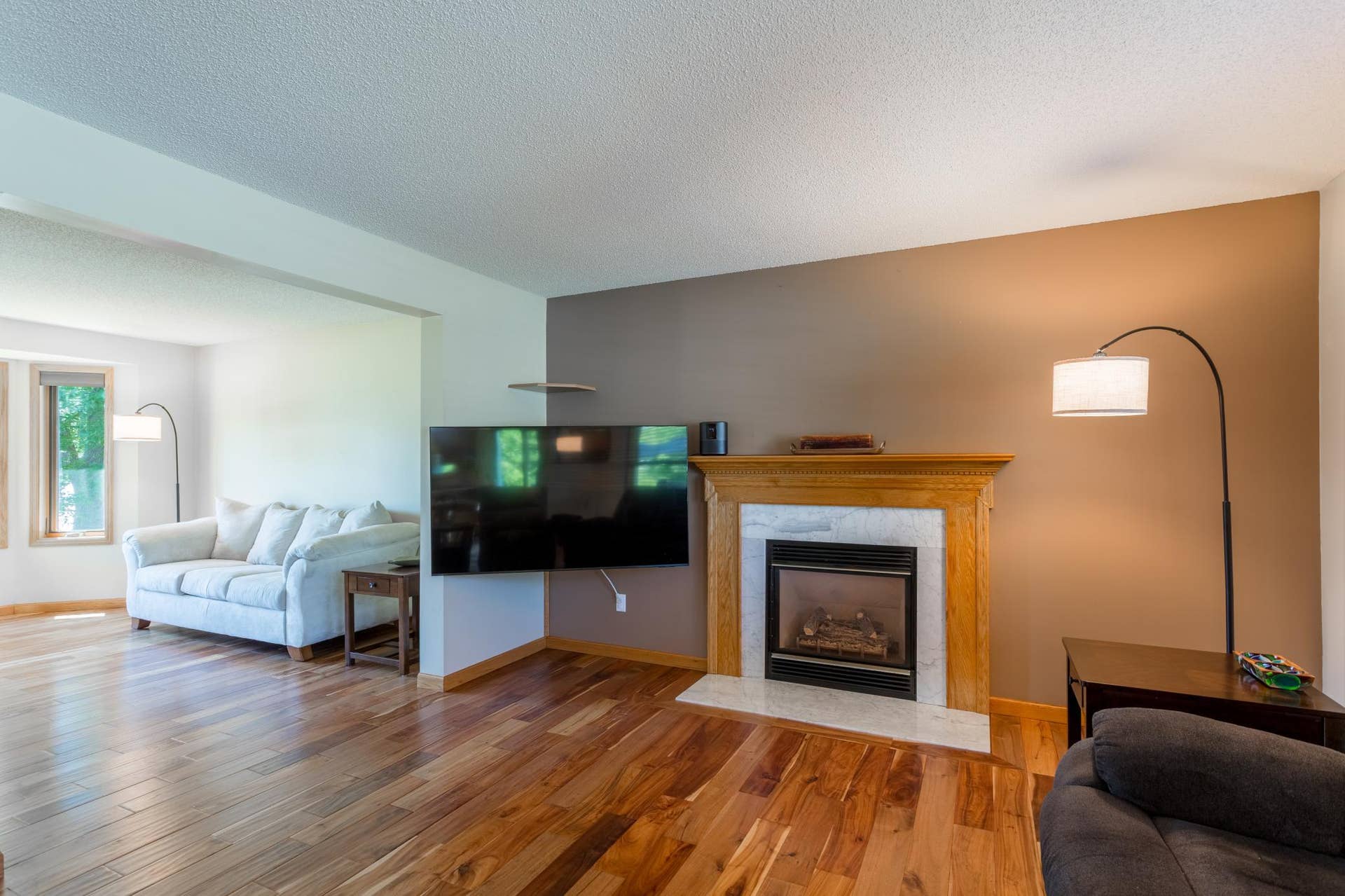 247 Pendryn Hill Circle, Woodbury, MN 55125 247 Pendryn Hill Circle, Woodbury, MN 55125