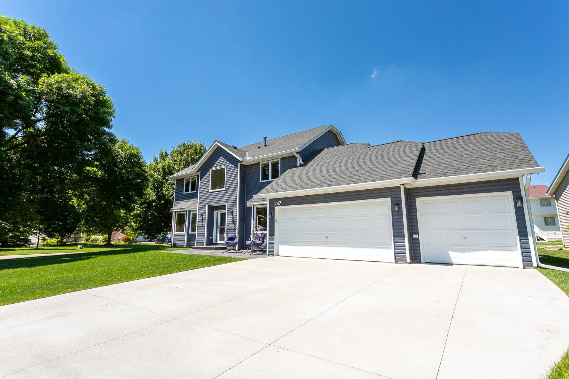 247 Pendryn Hill Circle, Woodbury, MN 55125 247 Pendryn Hill Circle, Woodbury, MN 55125