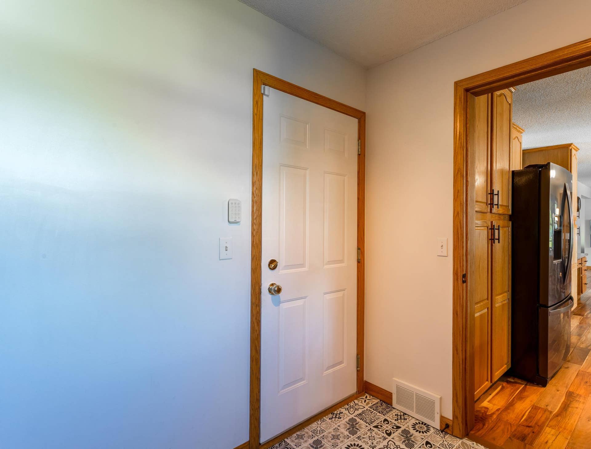 247 Pendryn Hill Circle, Woodbury, MN 55125 247 Pendryn Hill Circle, Woodbury, MN 55125