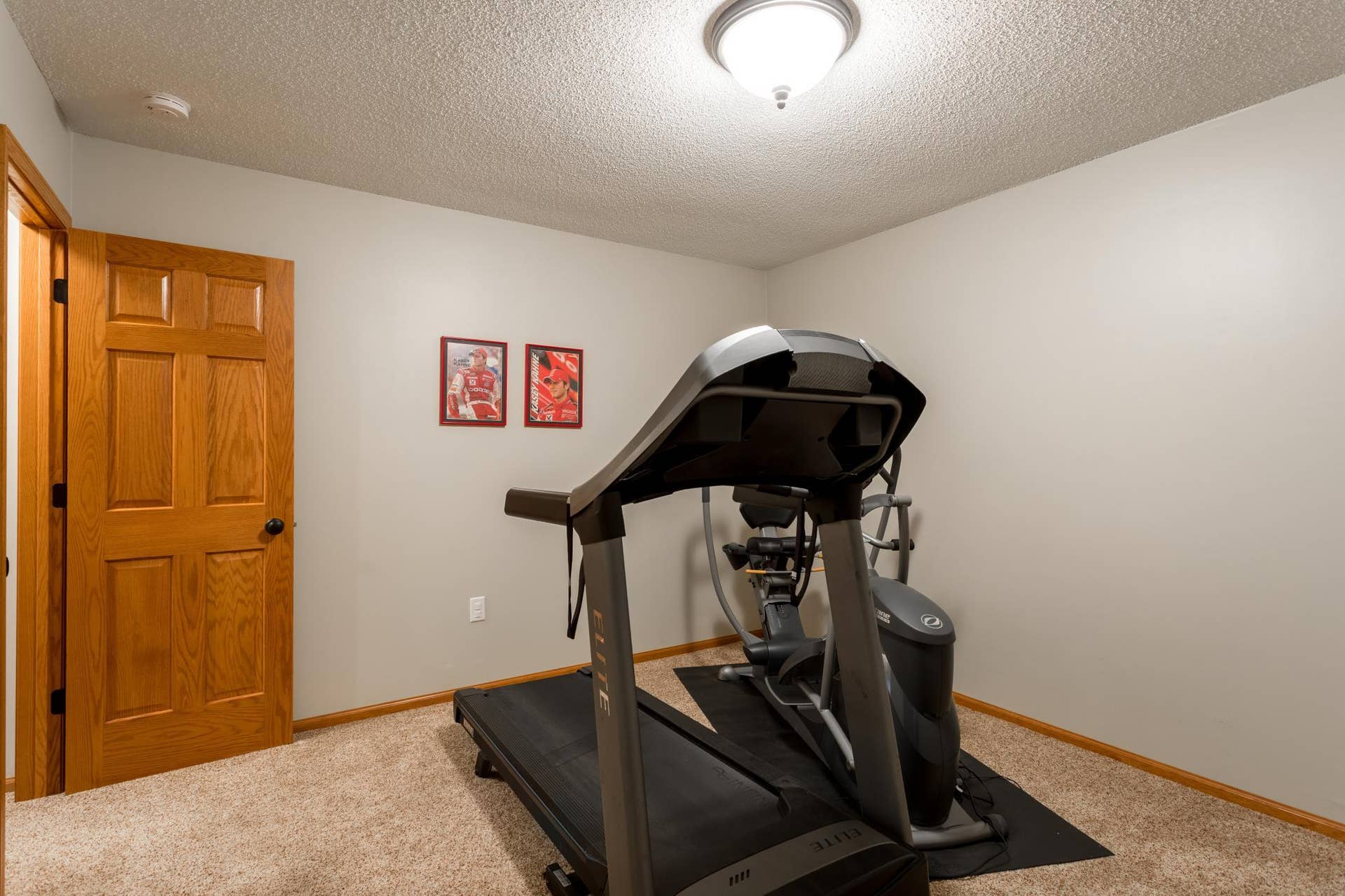 247 Pendryn Hill Circle, Woodbury, MN 55125 247 Pendryn Hill Circle, Woodbury, MN 55125
